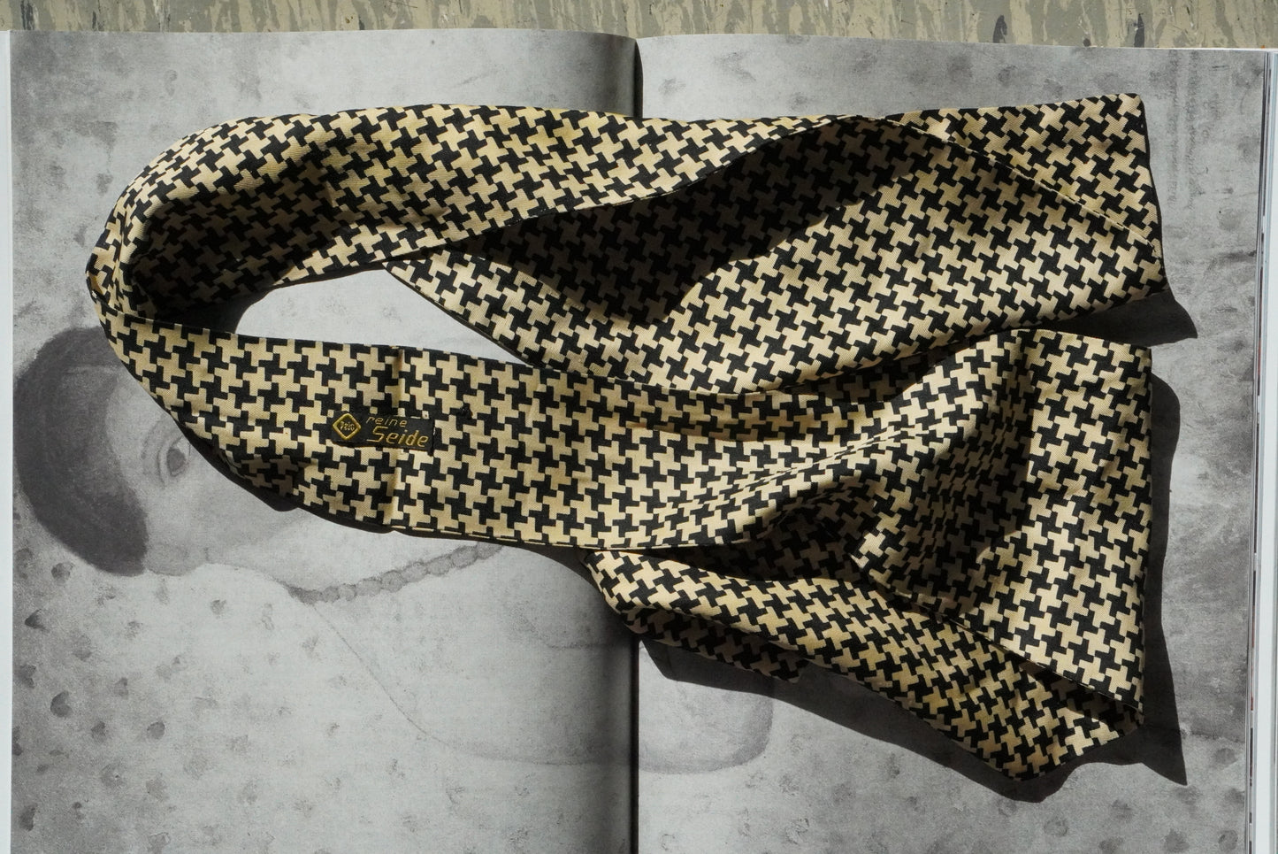 Vintage Silk Scarf Houndstooth Neck Head Scarf Black Beige Reine Seide 1980s
