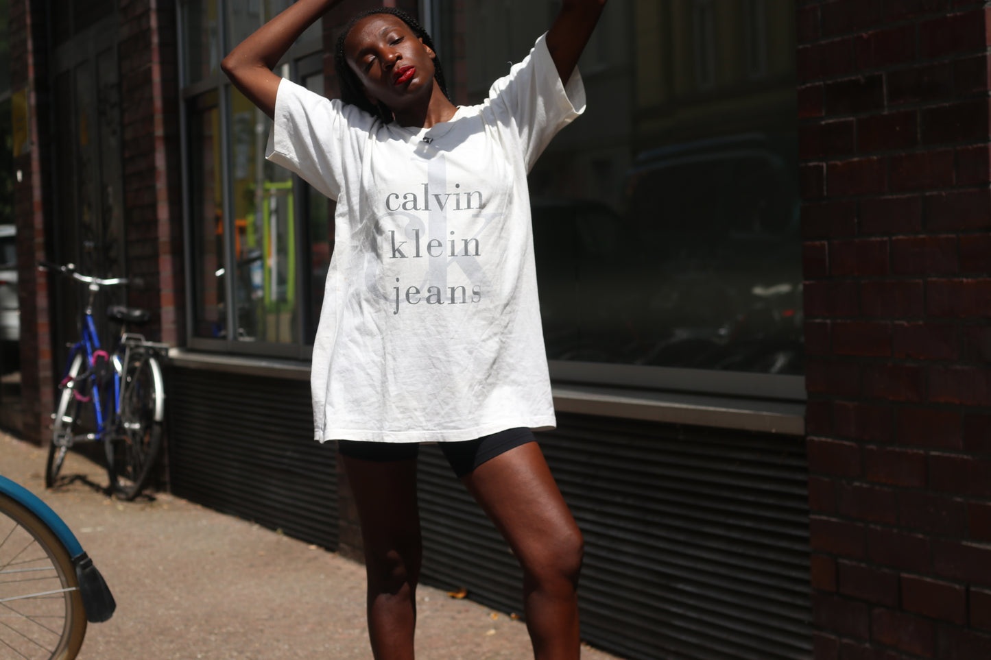 Vintage 90s Calvin Klein Jeans Tee L Cream Beige cK Big Logo Single Stitch T-Shirt