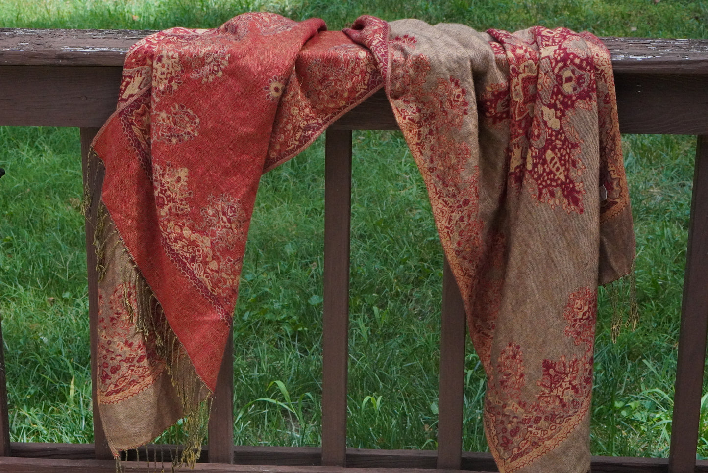 Vintage Paisley Pashmina Scarf | 90s Rust Red Boho Fringe Shawl