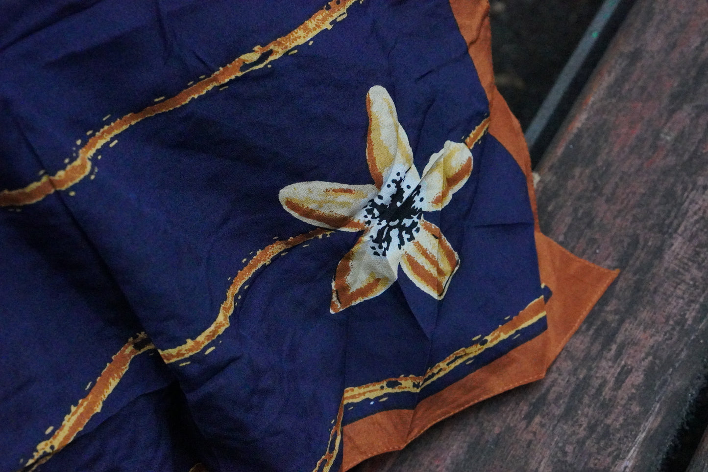 Vintage C&A 90s Navy Blue & Gold Floral Square Silk Scarf