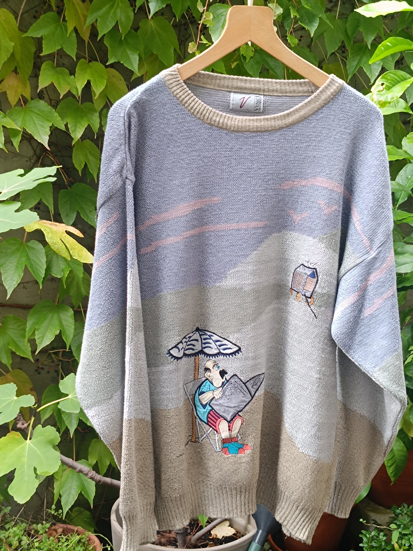 Vintage Quirky Sweater| 90s Vinci Collection Unisex Crazy Print Jumper