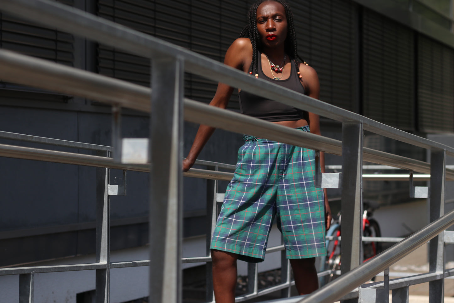Mäser 1990s Vintage Plaid Cotton High-Waisted Bermuda Shorts - Green Tartan