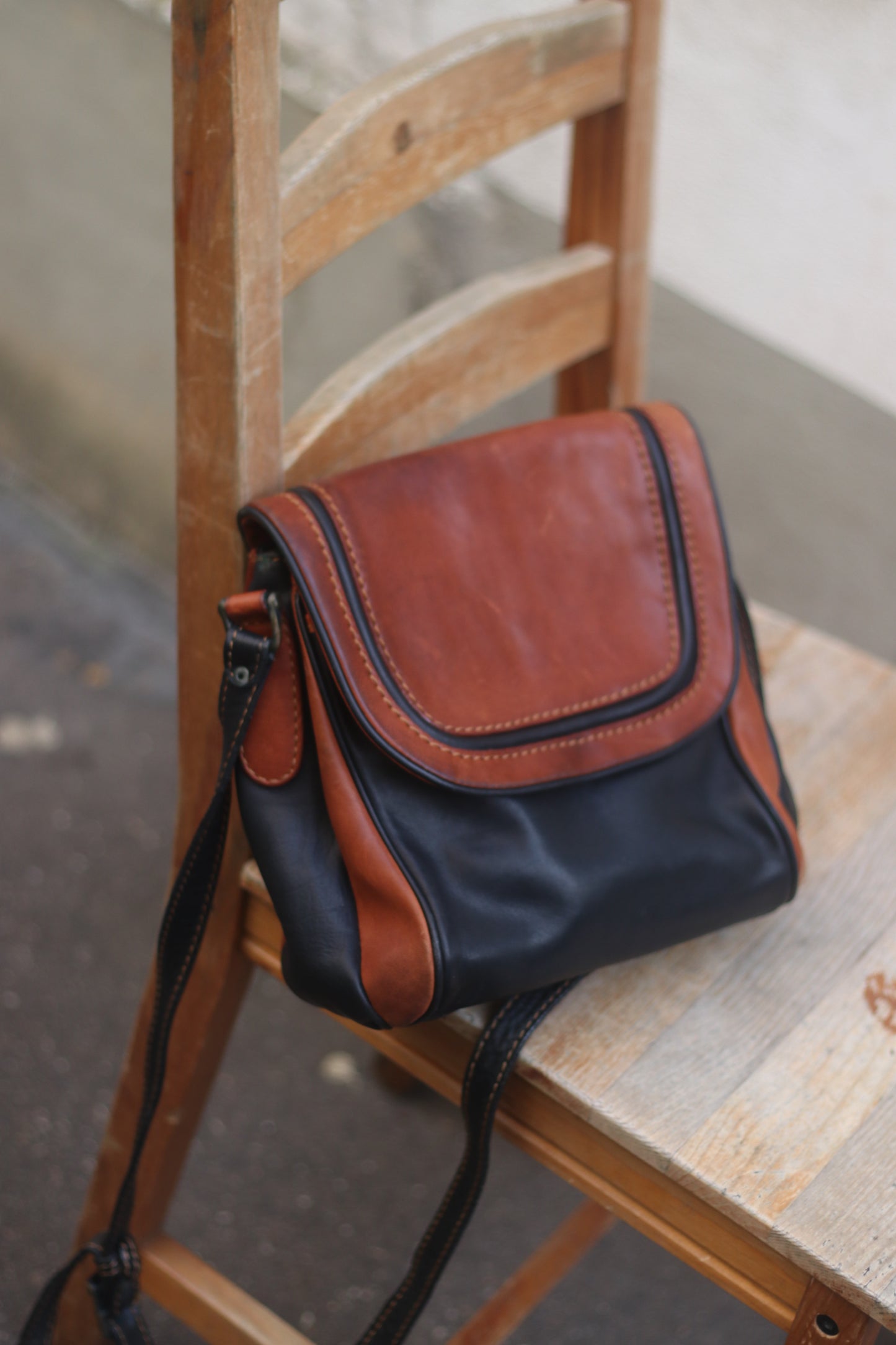 Vintage Brown Borella Leather Handbag