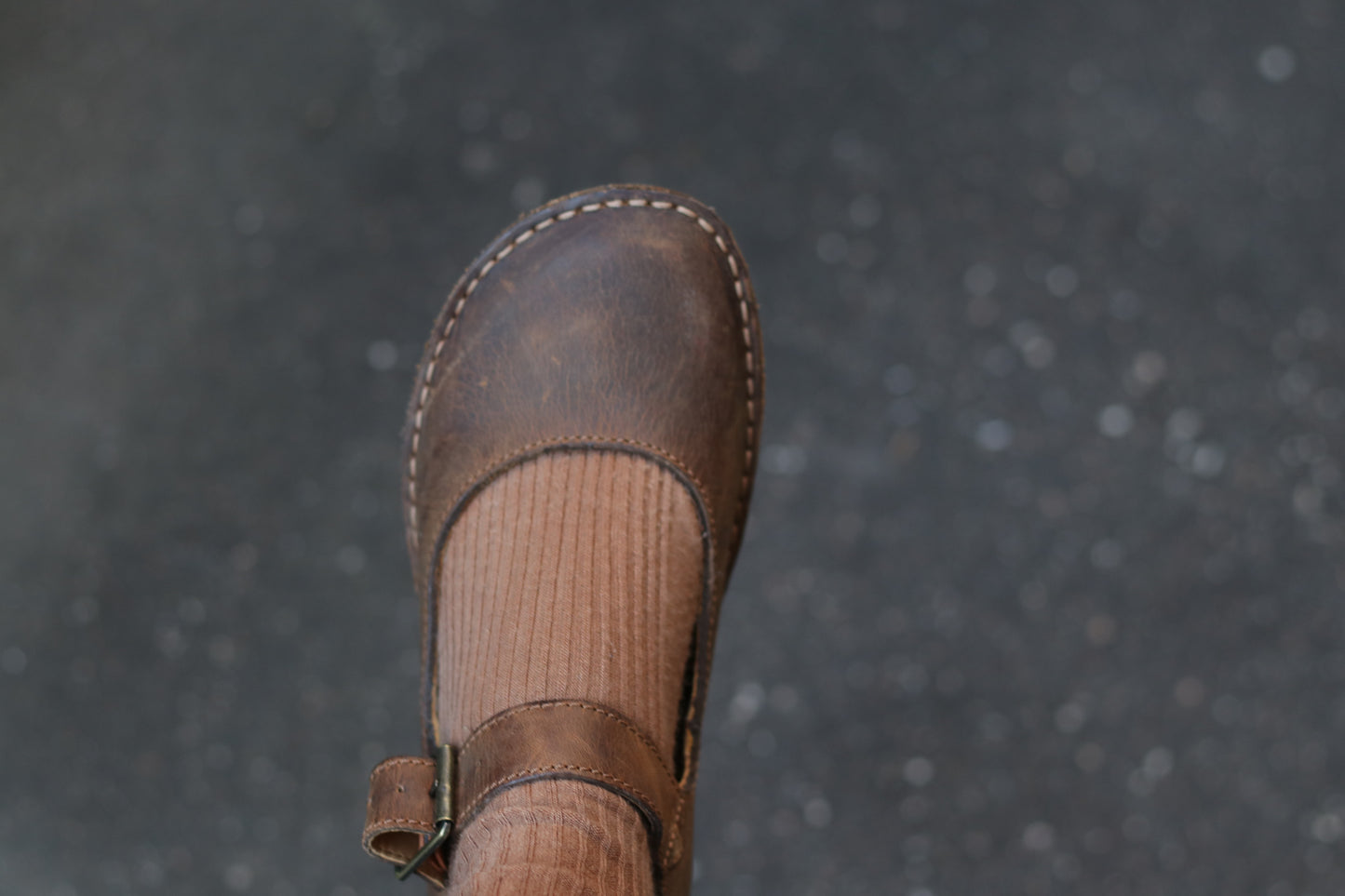 Vintage Clarks Originals Leather Shoes | 90s Women's Minimalist Brown Preppy Every day Shoes| Ugly Shoe Trend