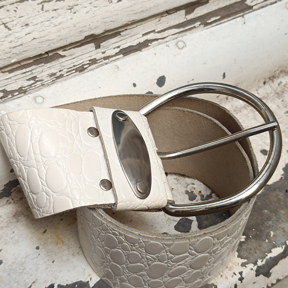 Vintage White Crocodile Embossed Wide Leather Belt - Y2K Statement Buckle