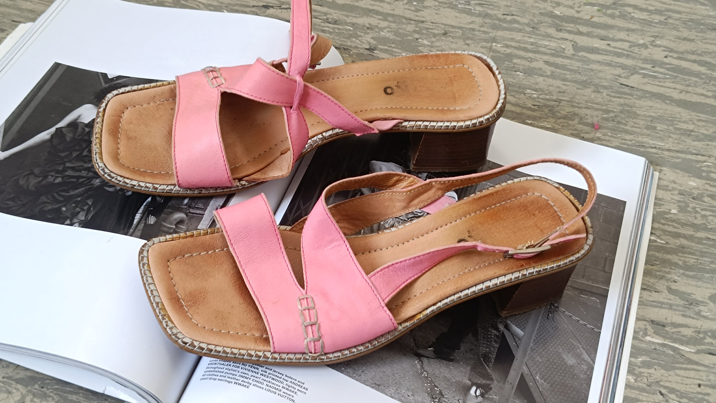 Vintage Pink Leather Sandals Size EU38