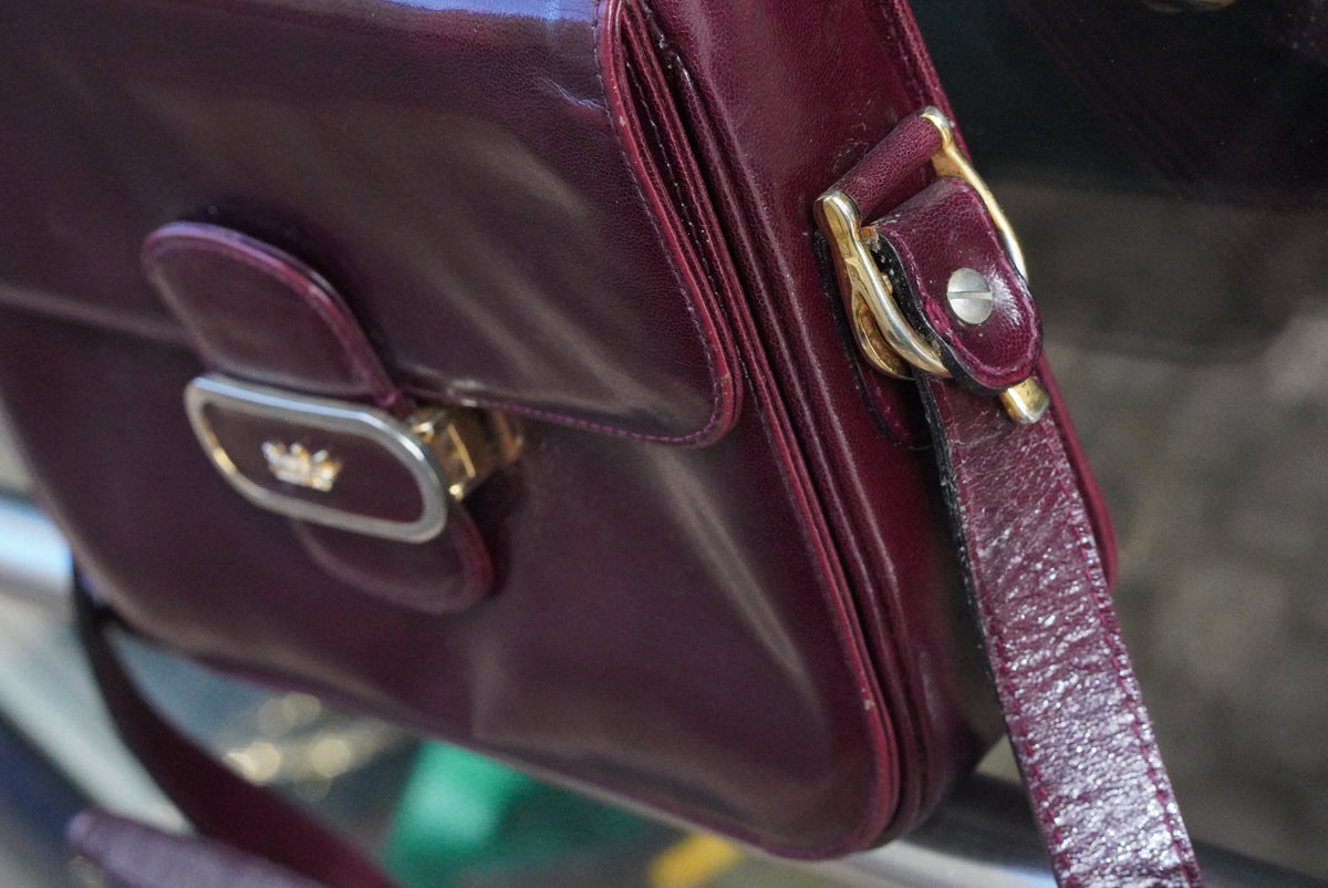 Vintage Burgundy Leather Crossbody Bag 70s Retro Shoulder Bag Classic Maroon Purse