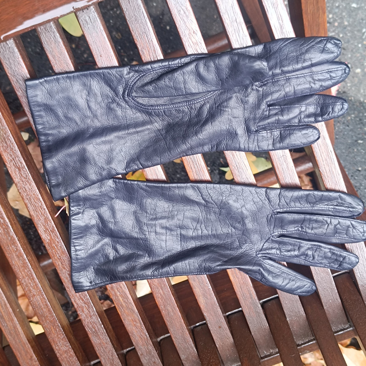 Leather Gloves | Vintage 80s Dark Navy Blue Mid Gauntlet | Size S