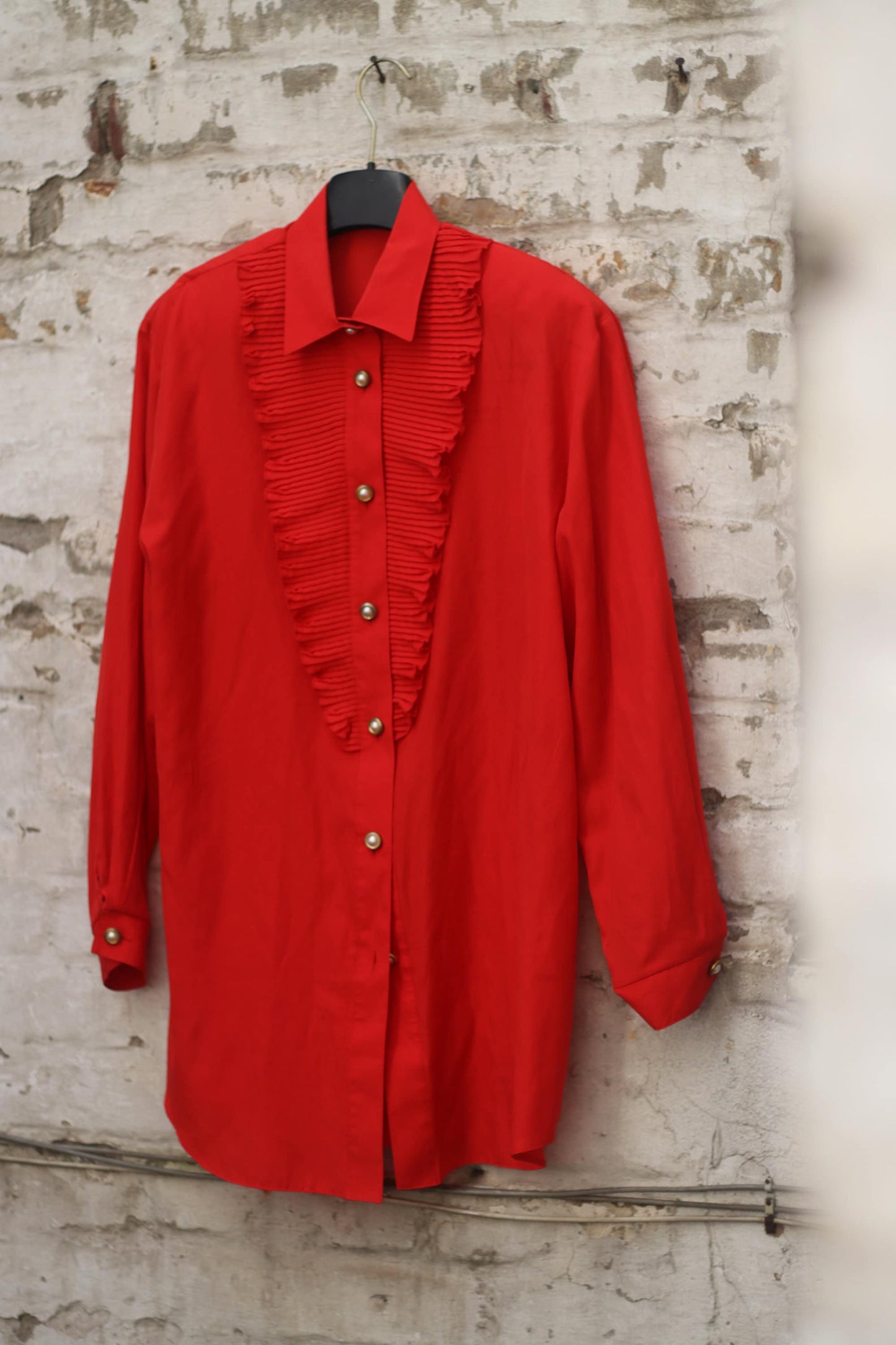 Tuxedo inspired long sleeve blouse | Vintag blouse with pleated details| Spanish inspired bold design