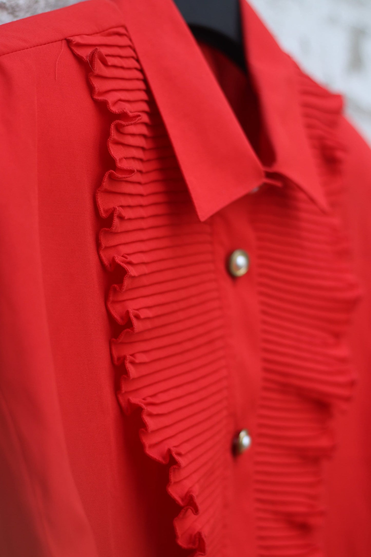 Tuxedo inspired long sleeve blouse | Vintag blouse with pleated details| Spanish inspired bold design