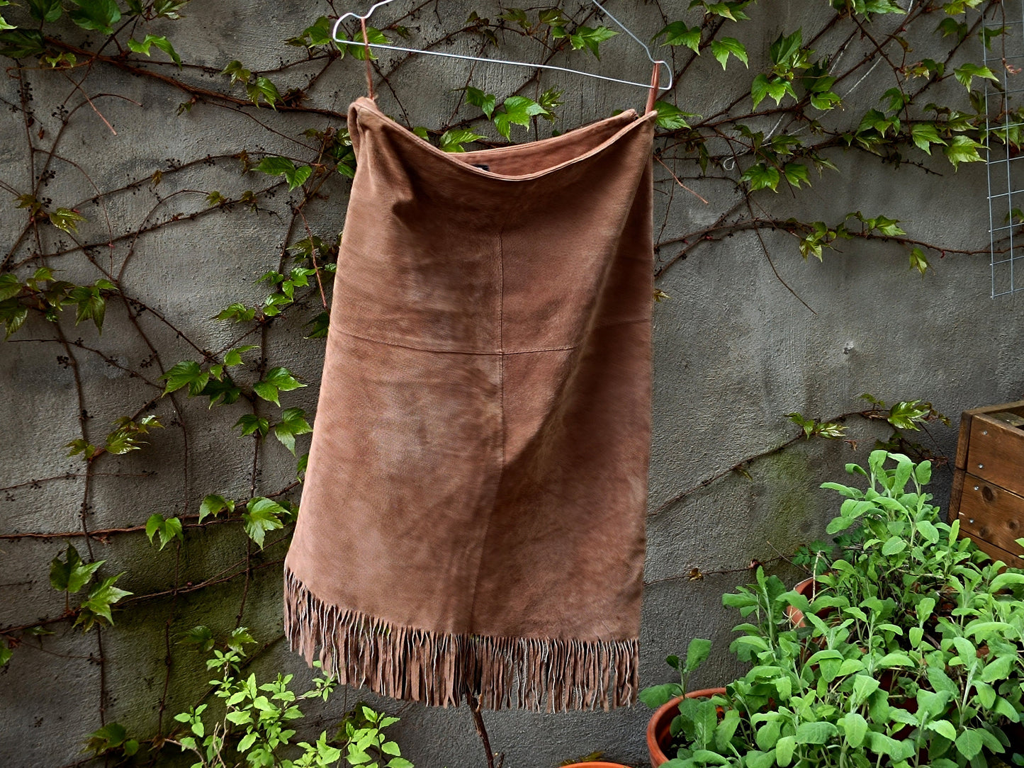 90s Brown Suede Skirt| Vintage Cowgirl Fringe Detailed Country skirt| Maximalist Colloseum leather design