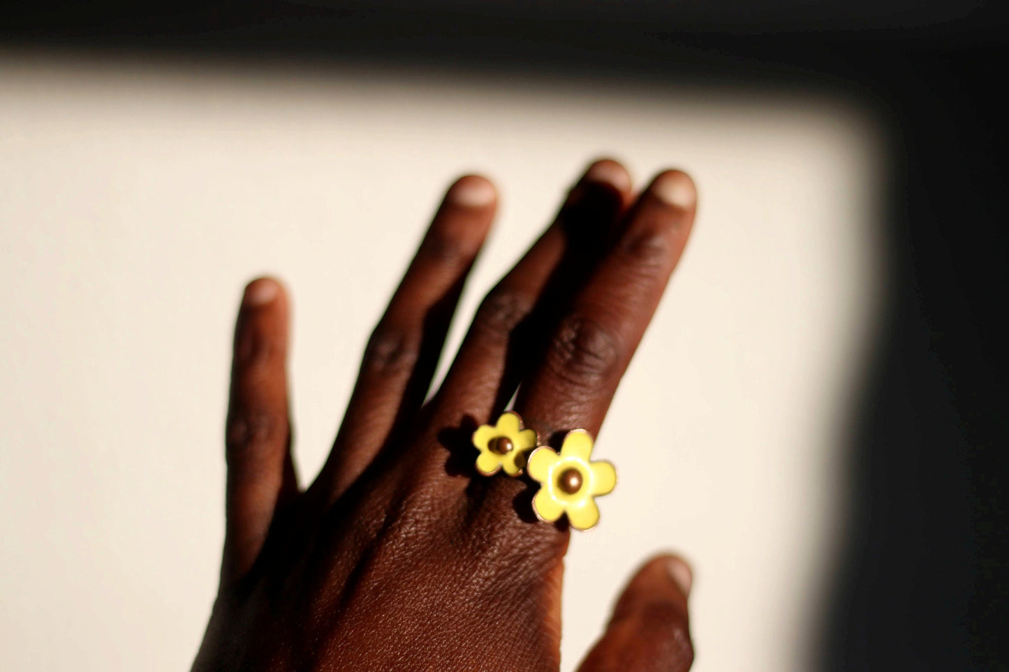 Vintage Flower Power Ring| Yellow Floral Hippy Ring| Bohemian 70s Women's Adjustable Ring