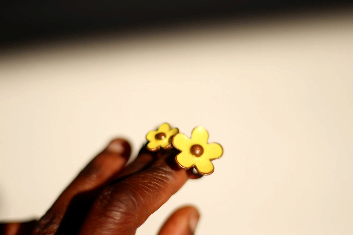 Vintage Flower Power Ring| Yellow Floral Hippy Ring| Bohemian 70s Women's Adjustable Ring