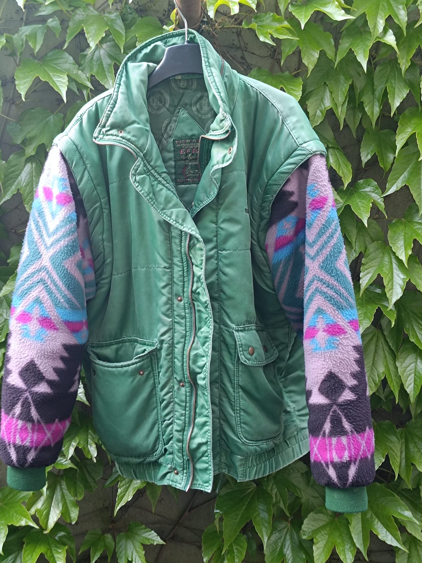 80s Crazy Print Jacket| Vintage Streetstyle Jacket| Women's Sporty Green Coat with Ethnic Print
