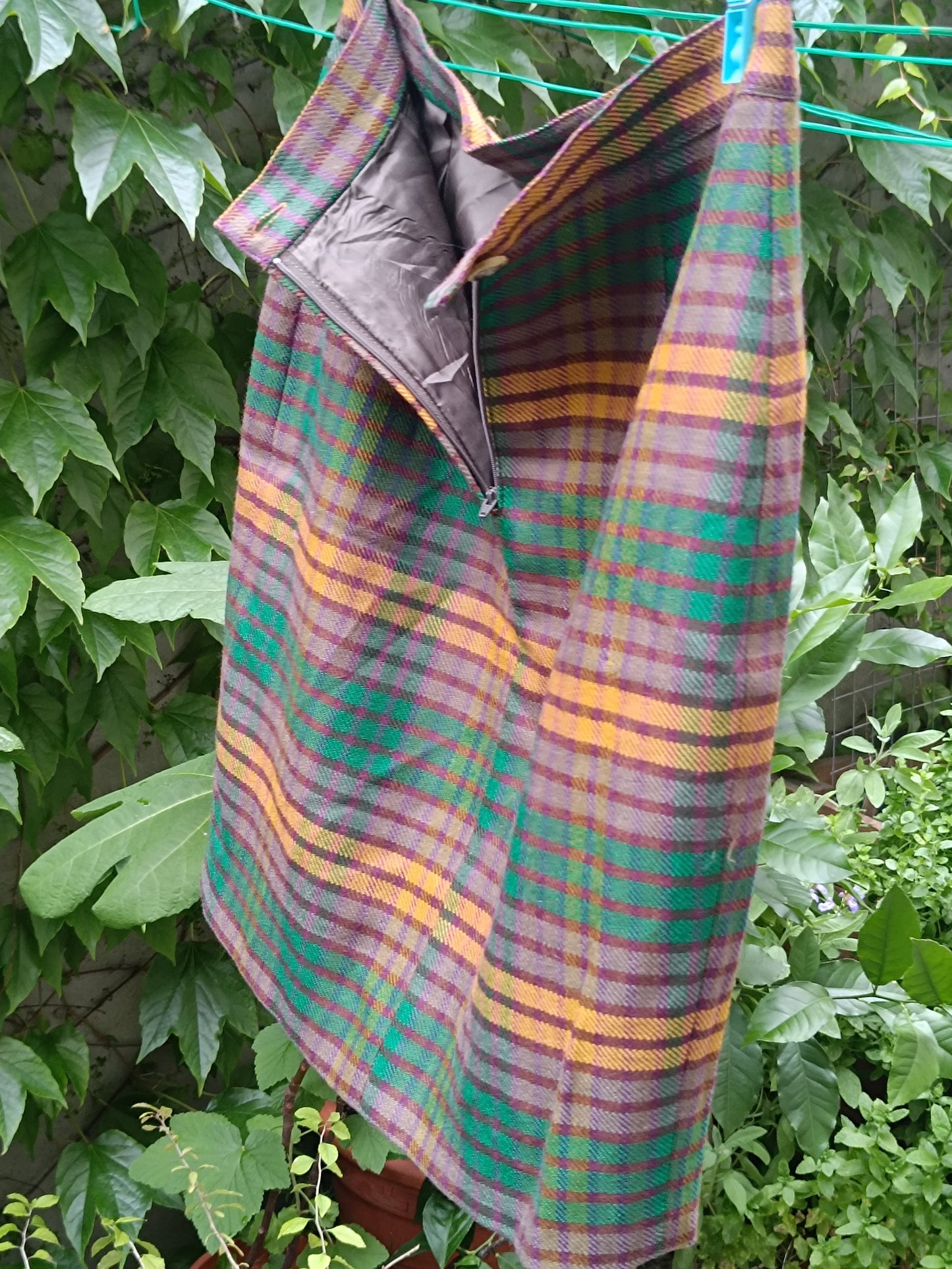 90s Plaid Skirt| Vintage Women's Checkered Green and Orange Skirt| Minimalist Chic Bouclé like Preppy Skirt