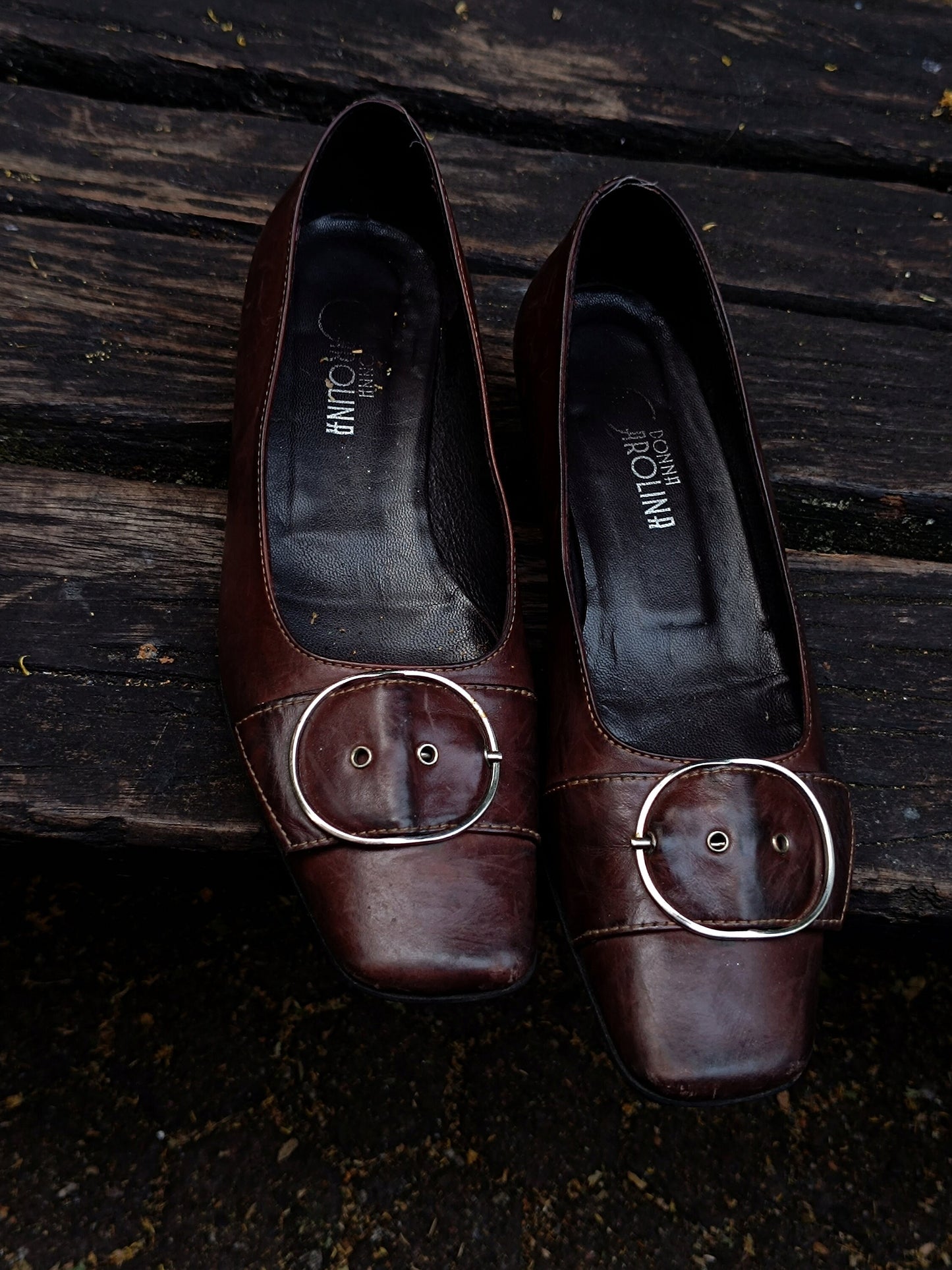 90s Leather Pumps| Brown Minimalist Chic Heels| Vintage Donna Carolina Feminine Heels with Silver Details| Size 37.5 EU