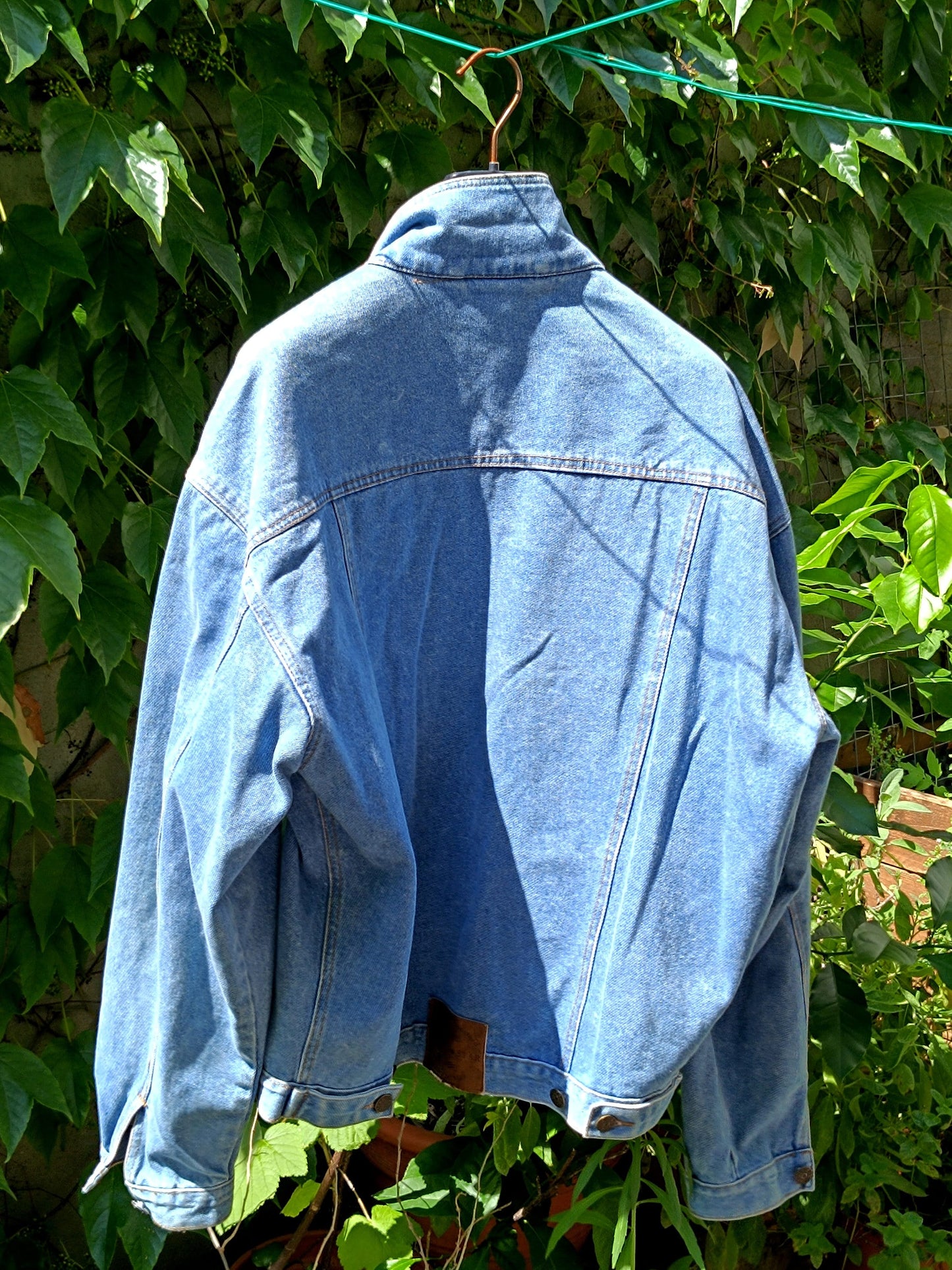 90s Denim Jacket| Vintage Unisex Jean Jacket Women's Minimalist Classic Blue Denim Jacket