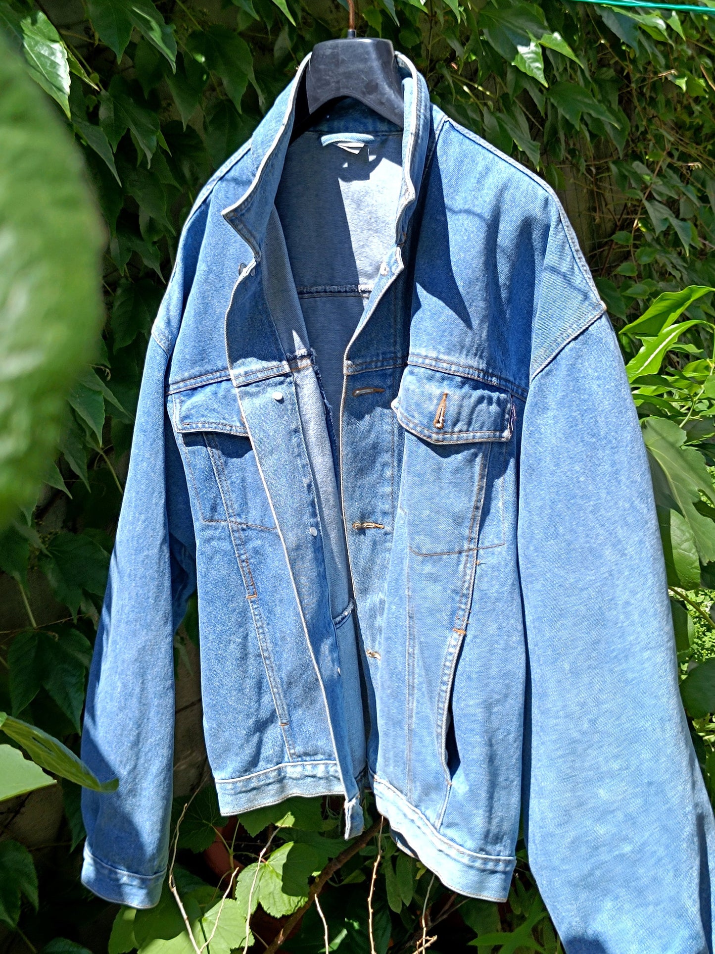 90s Denim Jacket| Vintage Unisex Jean Jacket Women's Minimalist Classic Blue Denim Jacket