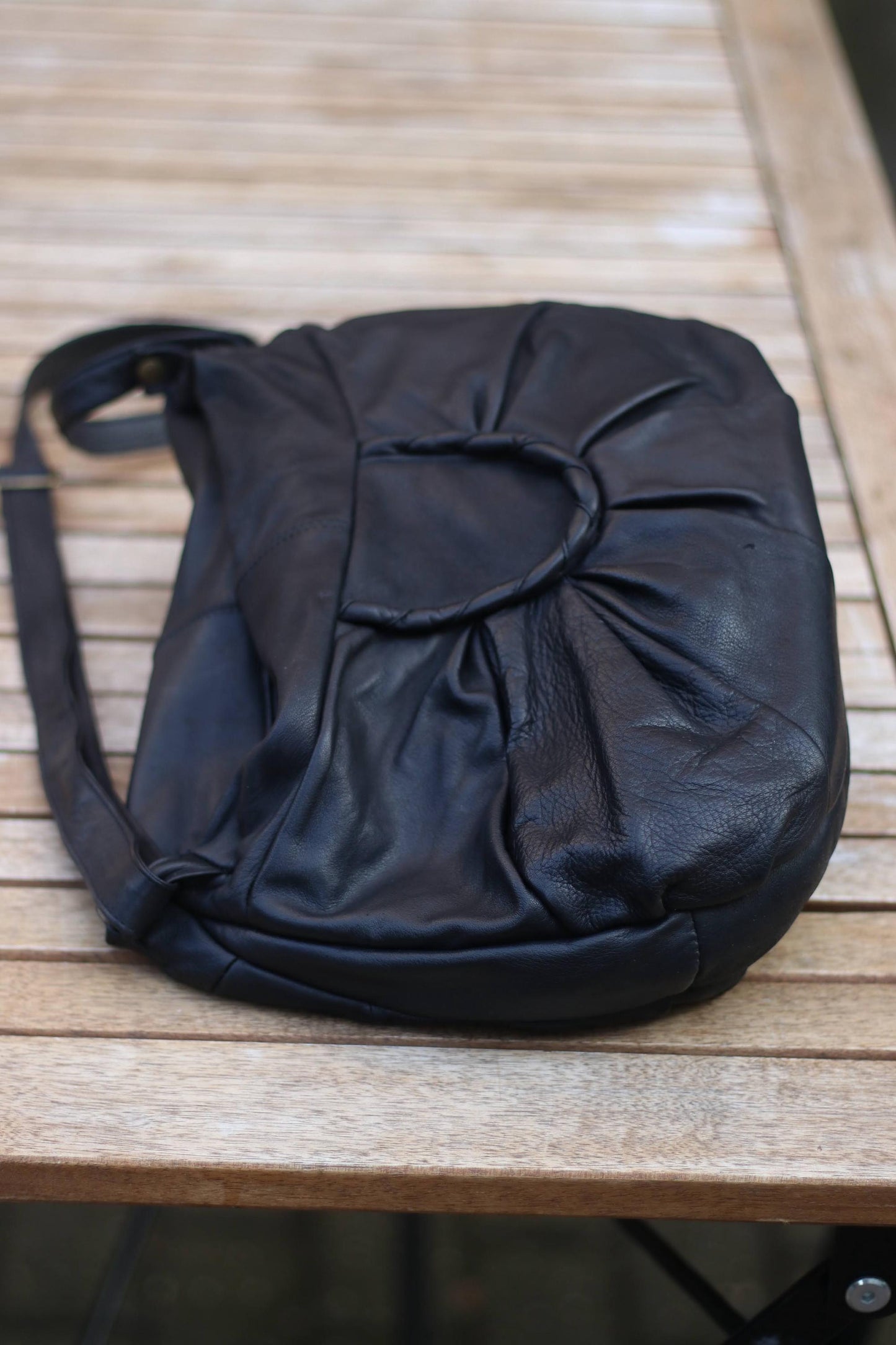 90s Black Hobo Bag| Vintage Leather Crossbody Tote| Chic Bohemian Handbag|
