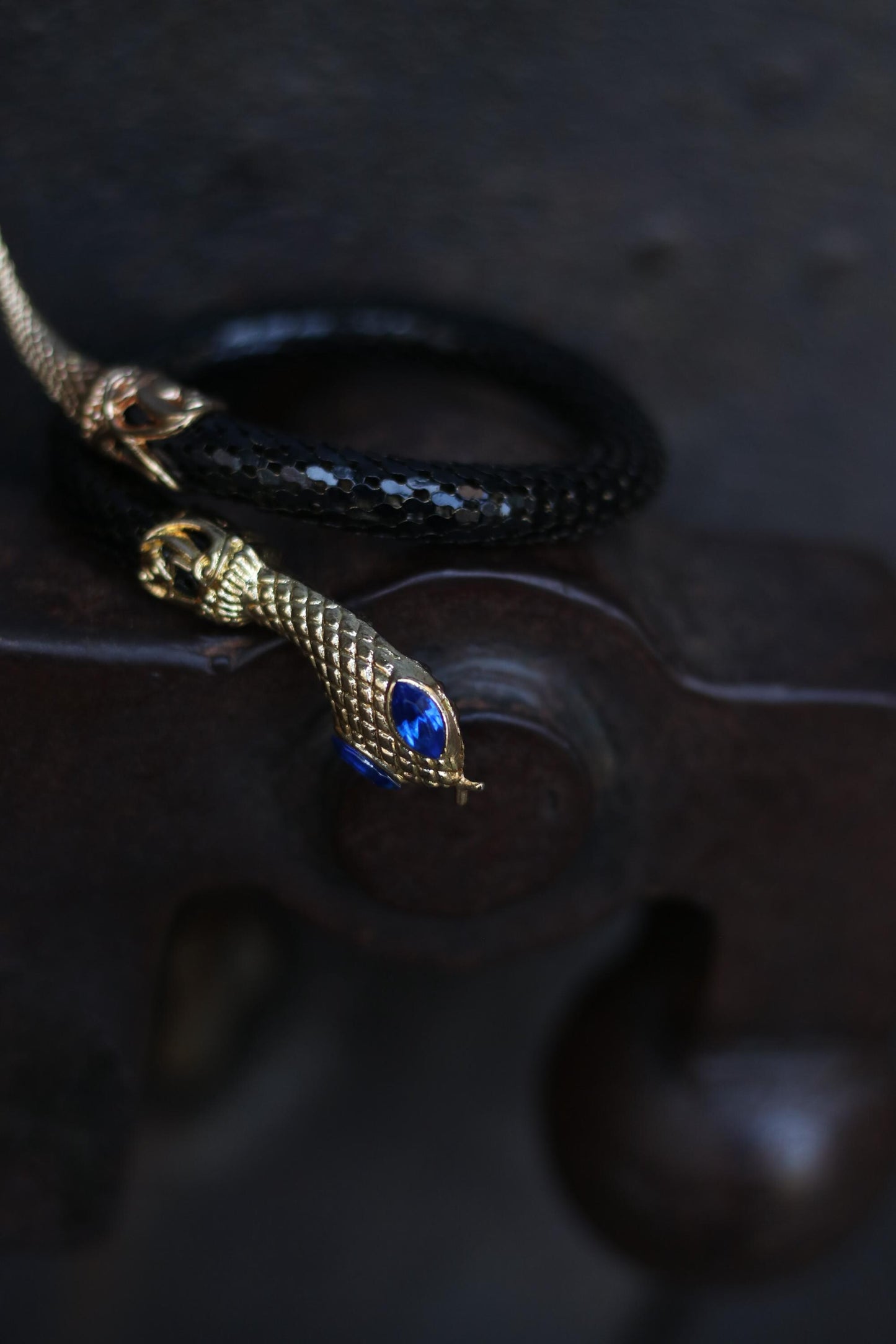80s Kitchsy Snake Motif Bracelet| Vintage Black and Gold-Toned Bracelet|