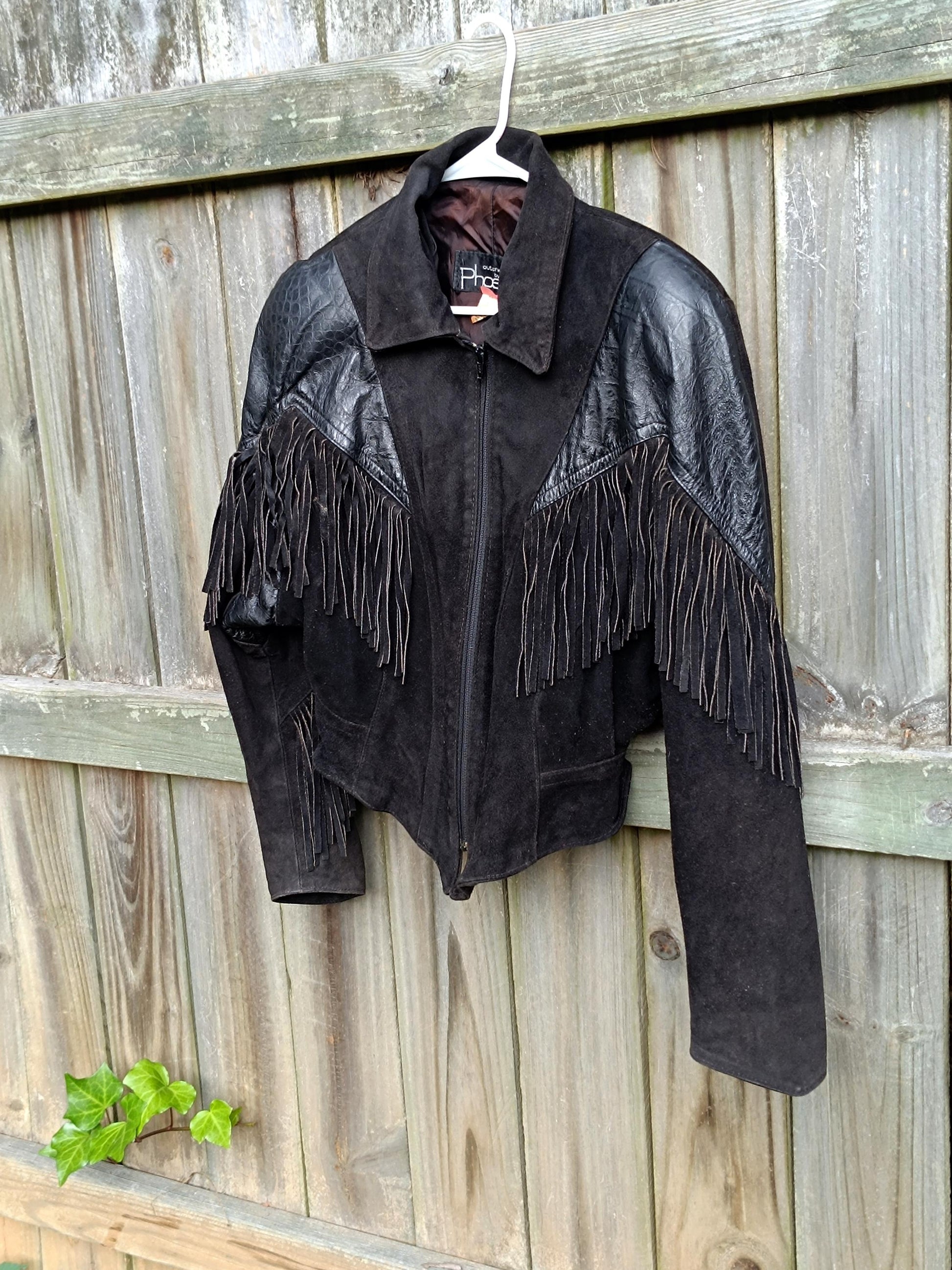 Phoenix Women's Suede Jacket| Vintage Black Cowgirl Fringed Cropped Coat| 80s Western-inspired Jacket