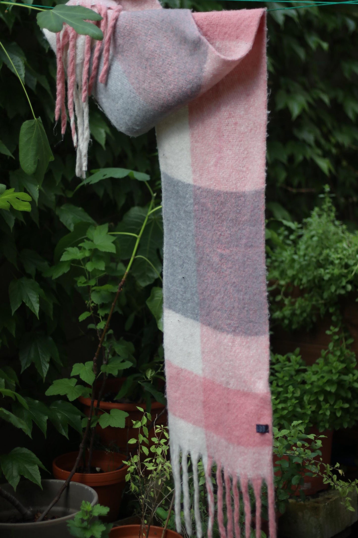 90s Oversized Winter Scarf | Vintage Blanket Checkered Pink Scarf| Women's Plaid Scarf with fringes