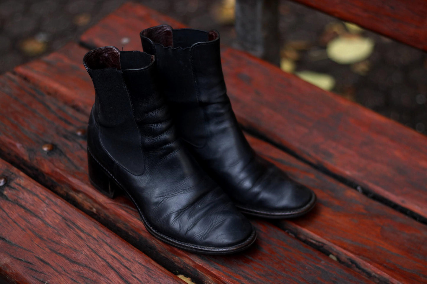90s Leather Boots| Classic Chelsea Ankle Boots made in Italy| Women's Minimalist sleek Boots