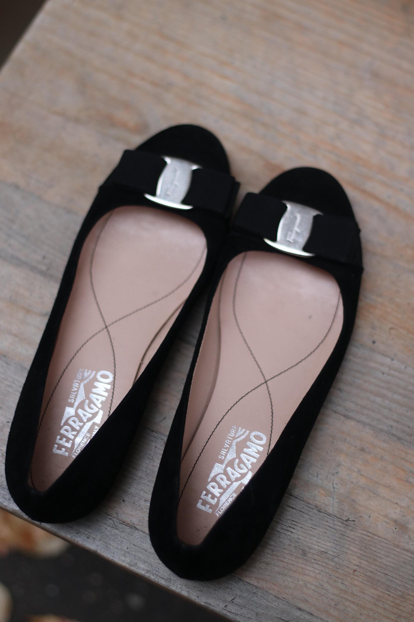 Vintage Salvatore Ferragamo Vintage Ballerinas| y2k Minimalist Chic Women's Ballet Flats | Minimalist Everyday Chic Flats
