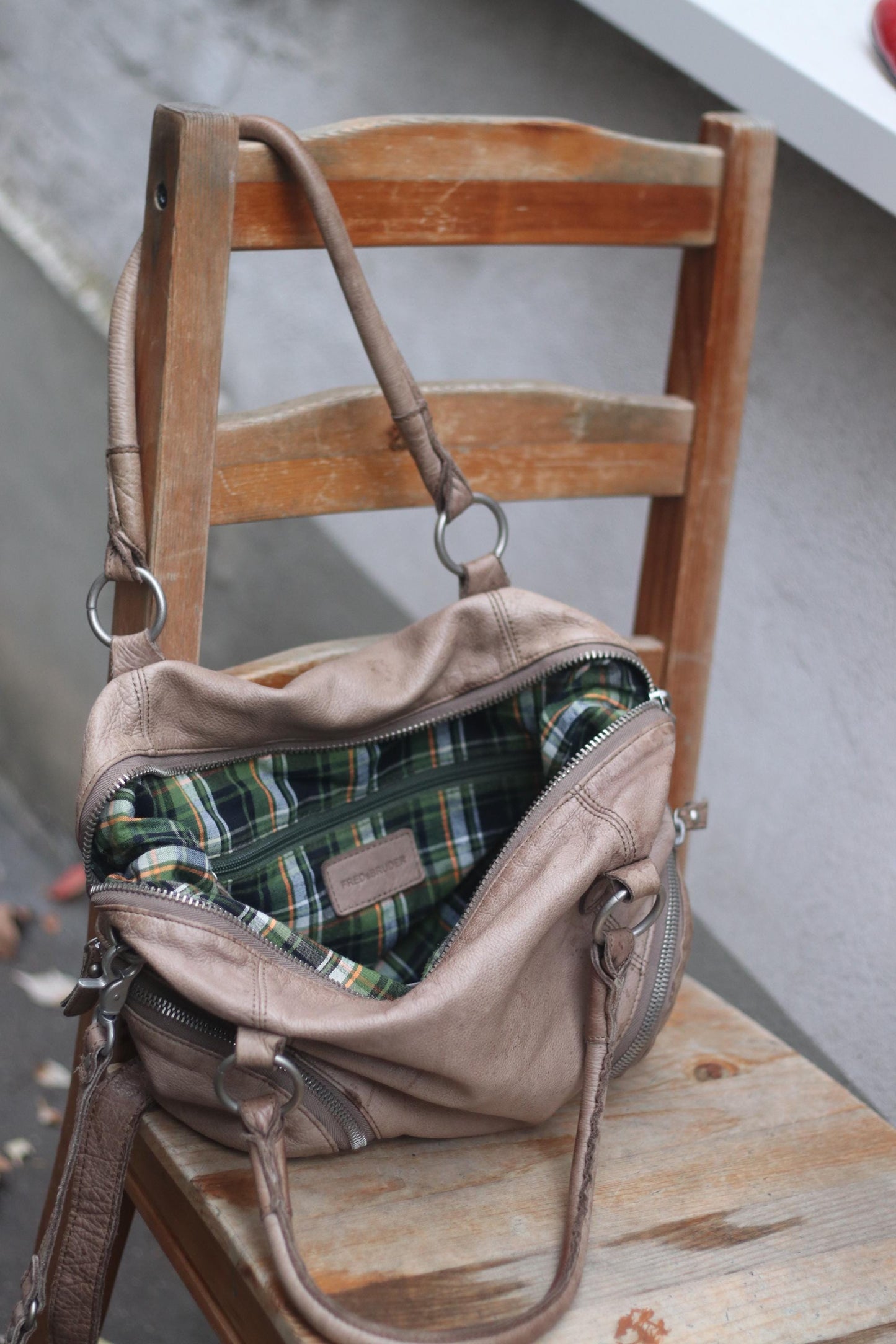 FredsBruder Sand Coloured Leather Hobo Bag| Vintage Genuine Leather Shoulder bag | Women's Minimalist Crossbody