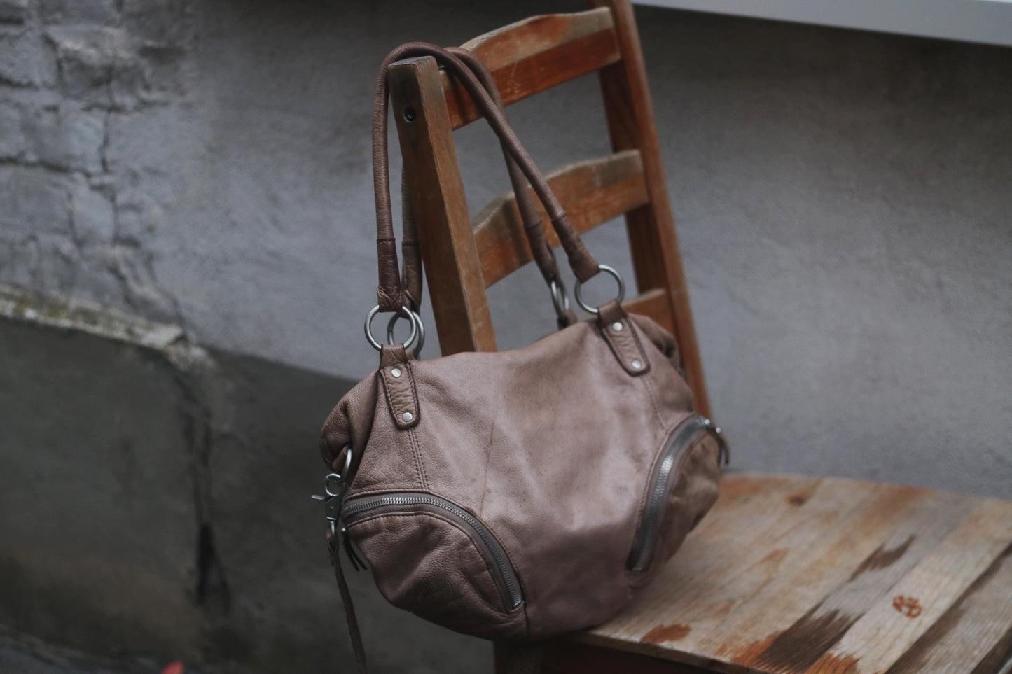 FredsBruder Sand Coloured Leather Hobo Bag| Vintage Genuine Leather Shoulder bag | Women's Minimalist Crossbody