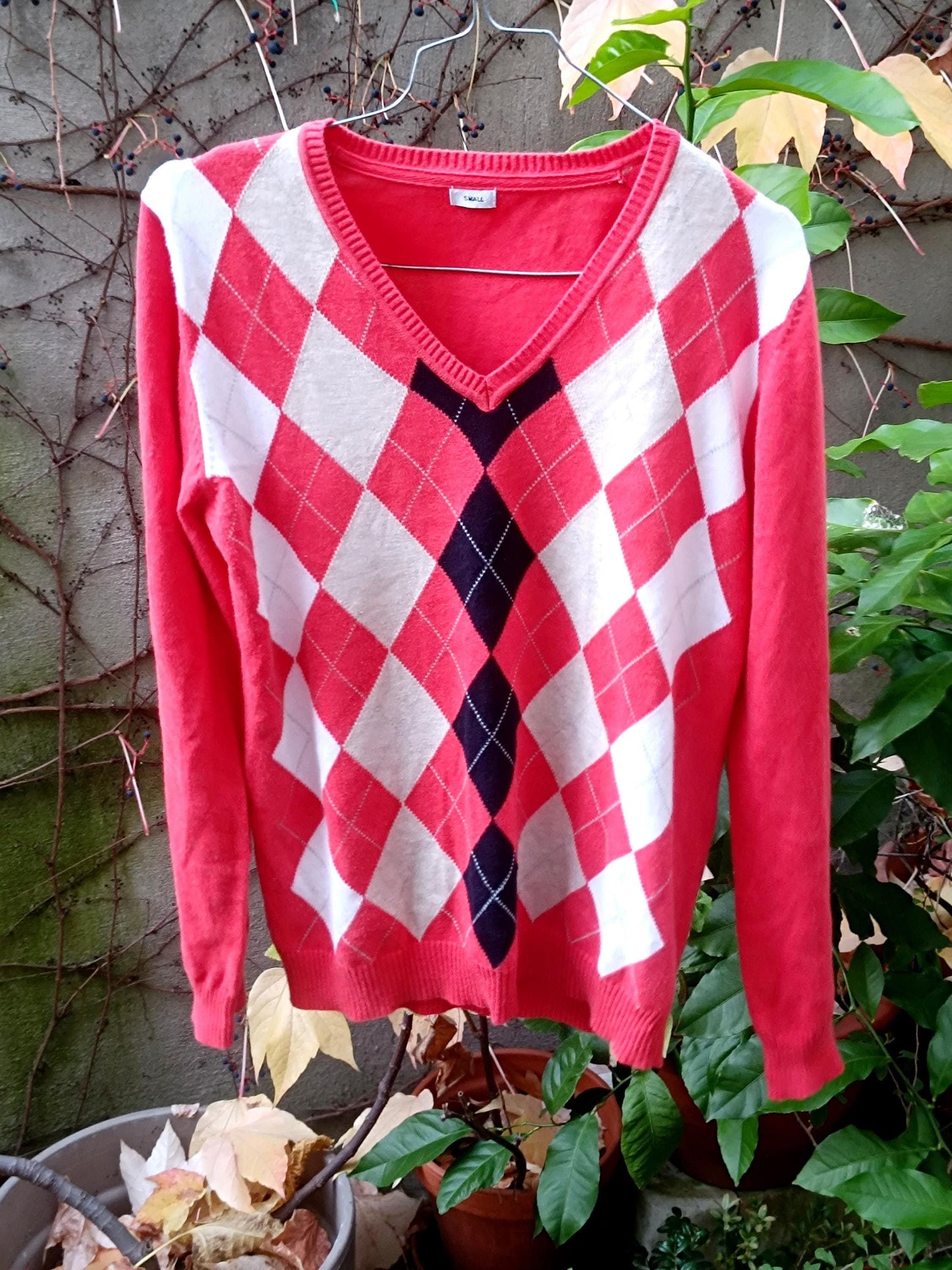Vintage Argyle Print Sweater| 90s Pink Long Sleeved Winter Jumper| Preppy Women's Everyday Jumper