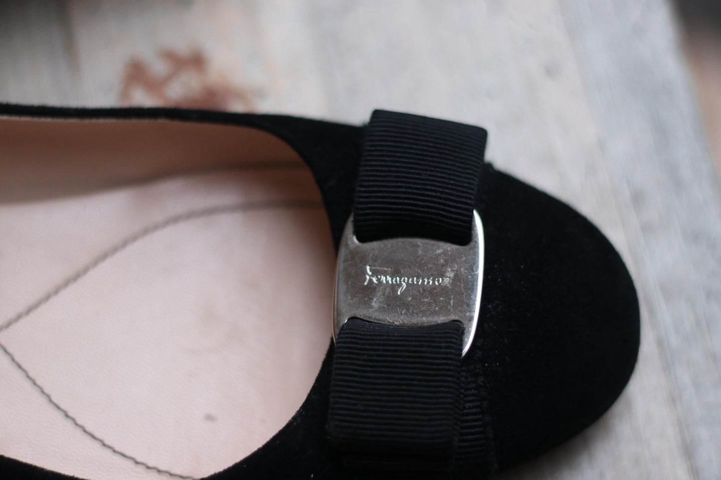 Vintage Salvatore Ferragamo Vintage Ballerinas| y2k Minimalist Chic Women's Ballet Flats | Minimalist Everyday Chic Flats