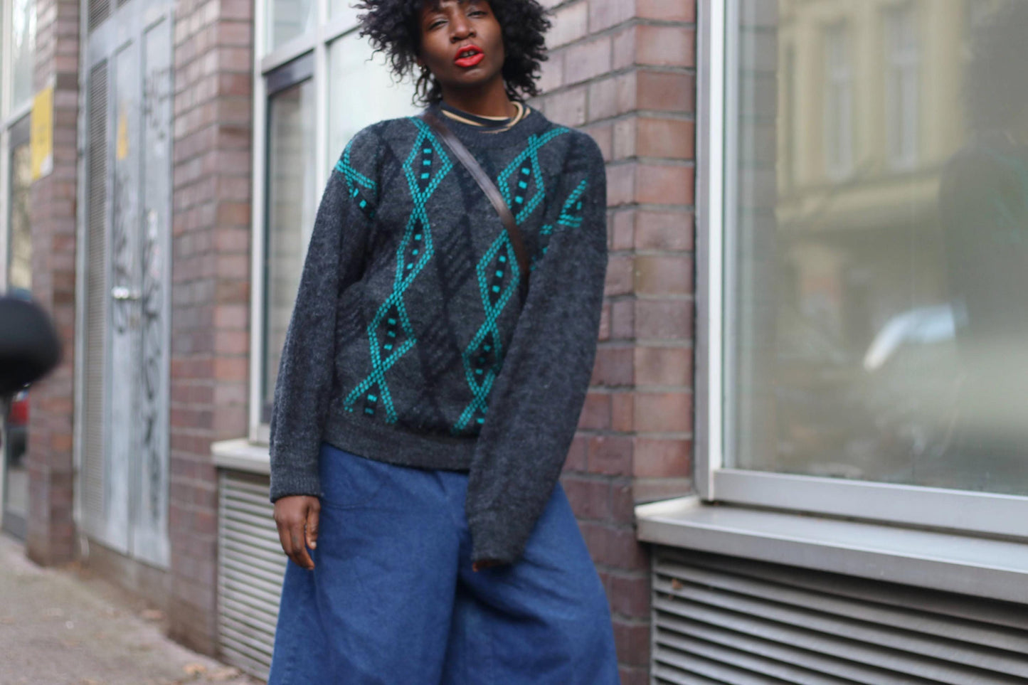 80s Crazy Print Sweater| Vintage Women's Grey Sweater with Blue Print | Long sleeved Handmade Winter Knit|