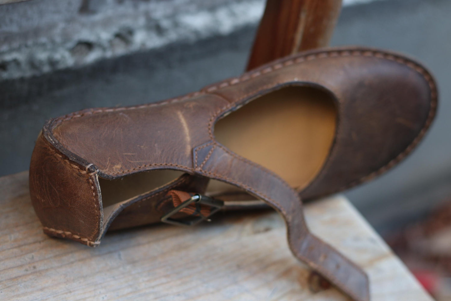 Vintage Clarks Originals Leather Shoes | 90s Women's Minimalist Brown Preppy Every day Shoes| Ugly Shoe Trend