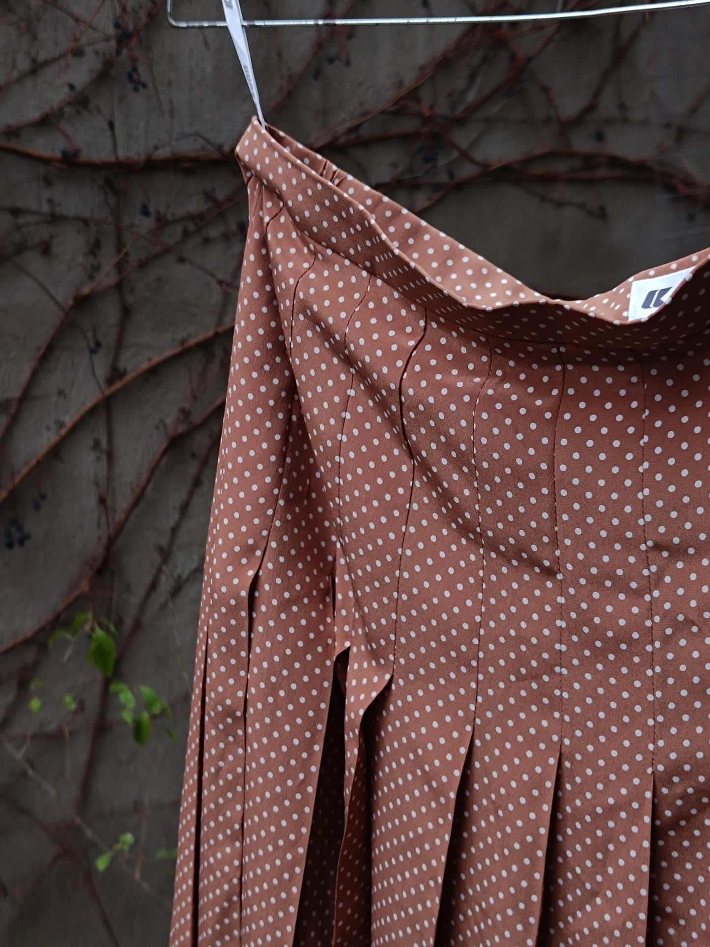 80s Polka Dotted Silk Skirt | Vintage Kuhn Feminine Skirt| Women's Pleated Brown Knee-length Skirt| Minimalist Capsule Wardrobe Design