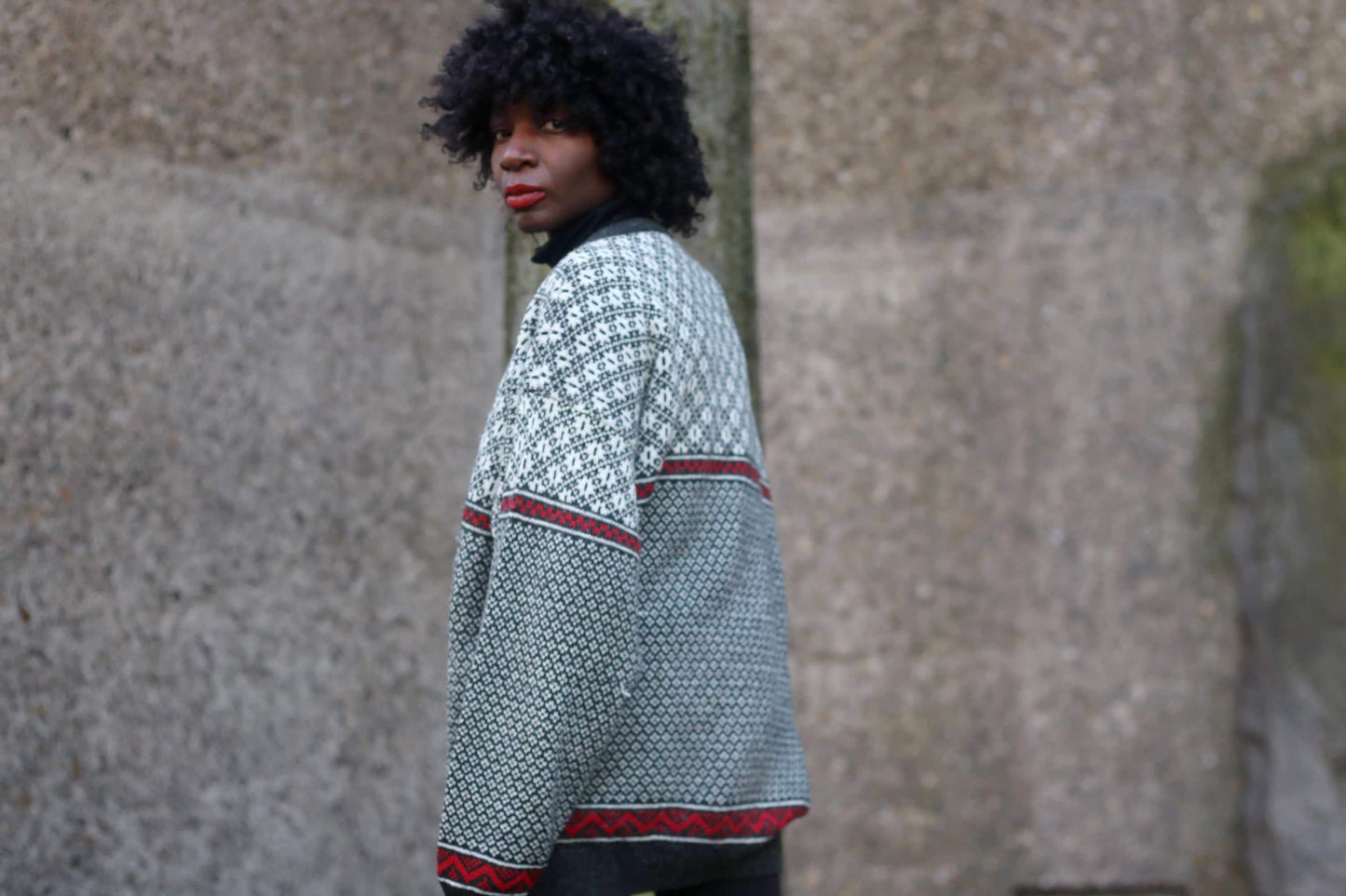 Vintage Nordic Inspired Wool Blend Sweater| 70s-Inspired Après-Ski Chic Monochrome Unisex Knit