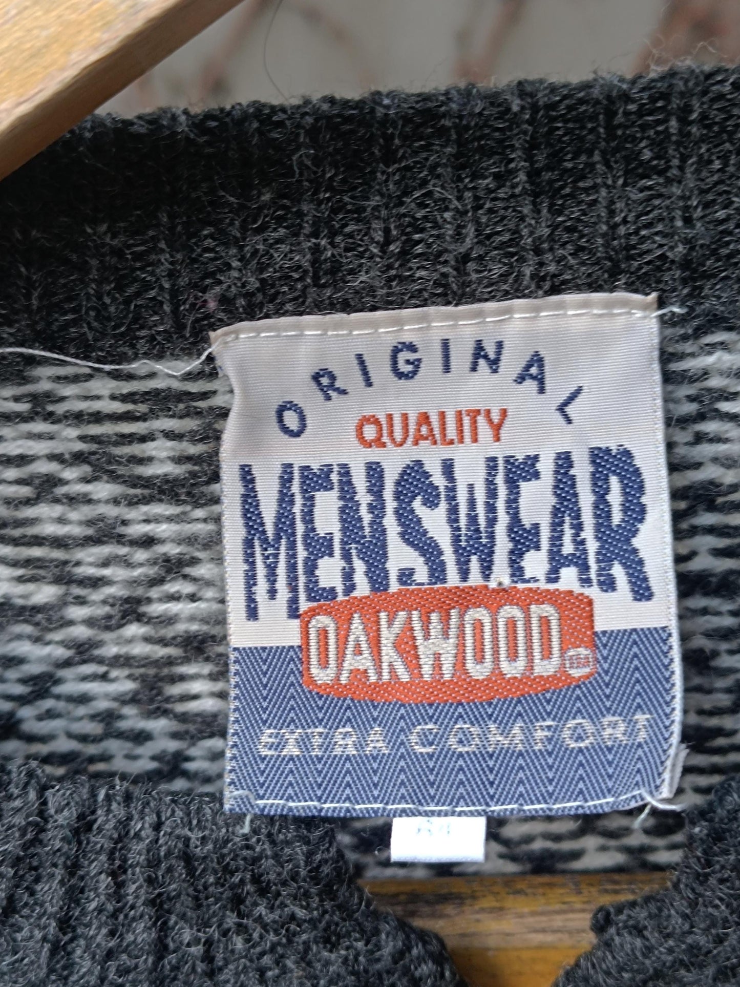 Vintage Nordic Inspired Wool Blend Sweater| 70s-Inspired Après-Ski Chic Monochrome Unisex Knit