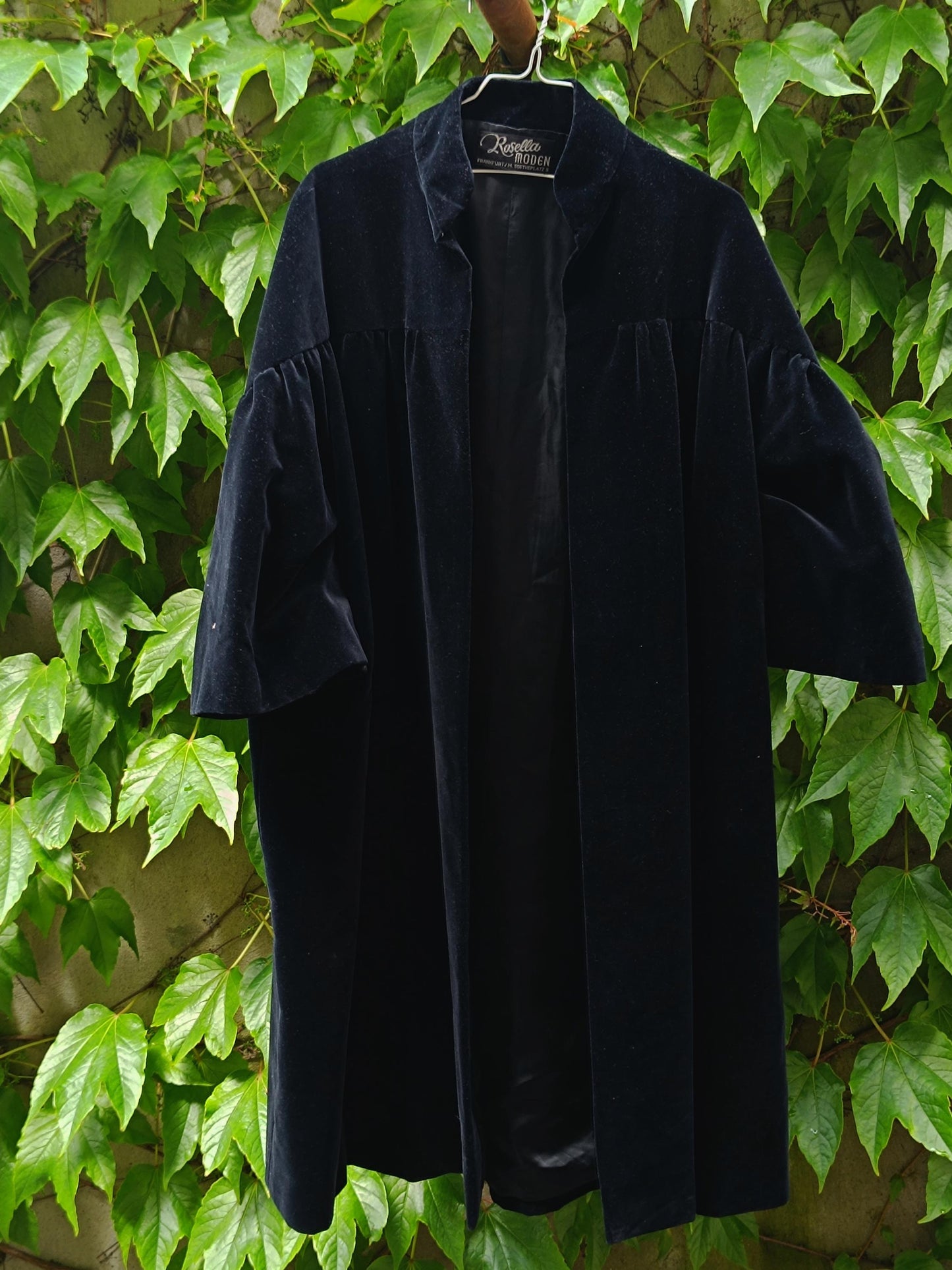Vintage Rosella Moden Velvet-like Cape Coat| Black 80s Opulent Women's Evening Jacket|