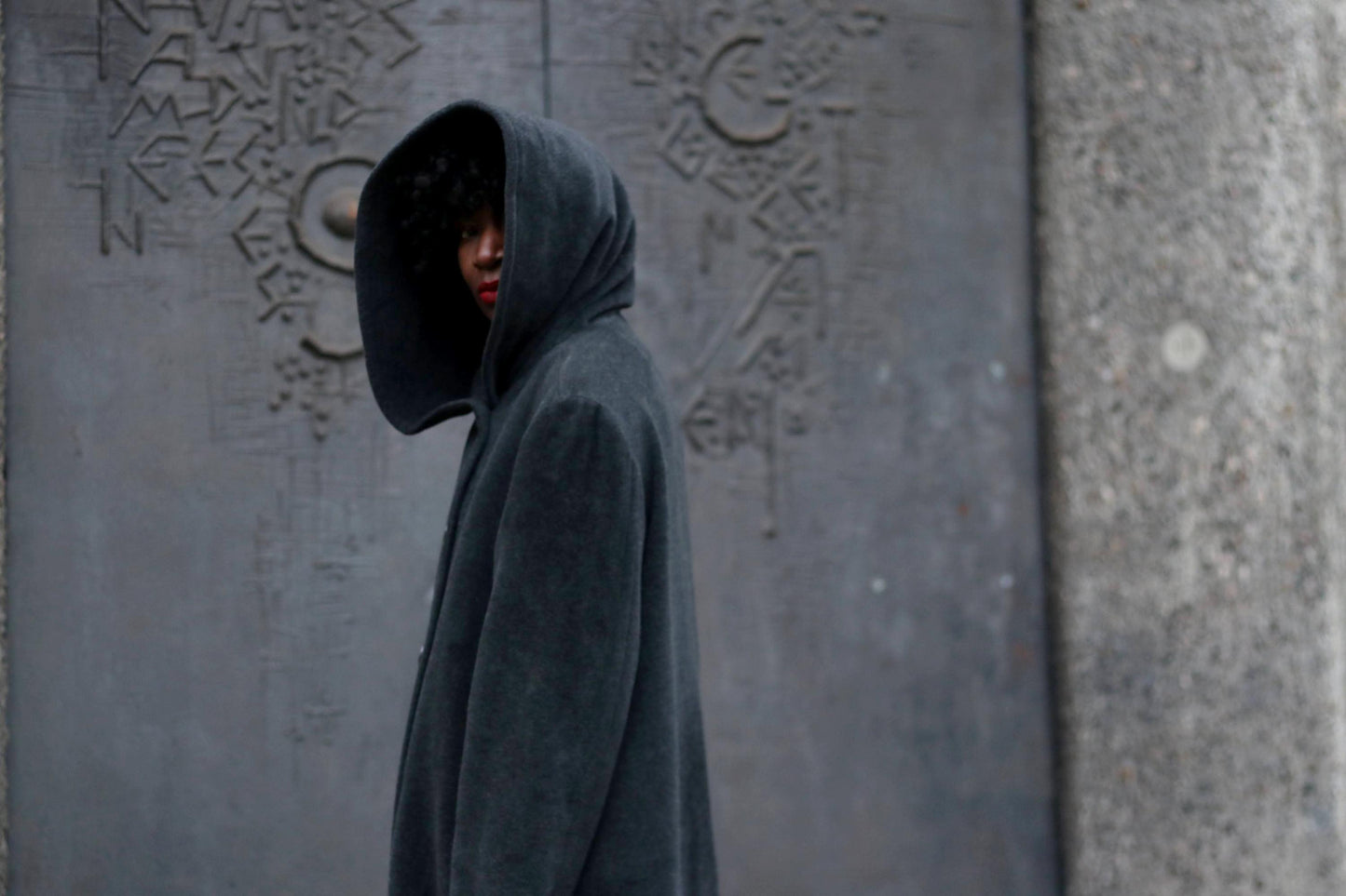 Vintage Cashmere Blend Coat| 80s Angora and Wool Double-Breasted Hooded Winter Outerwear| Women's Long Charcoal Grey Dark Academia Design