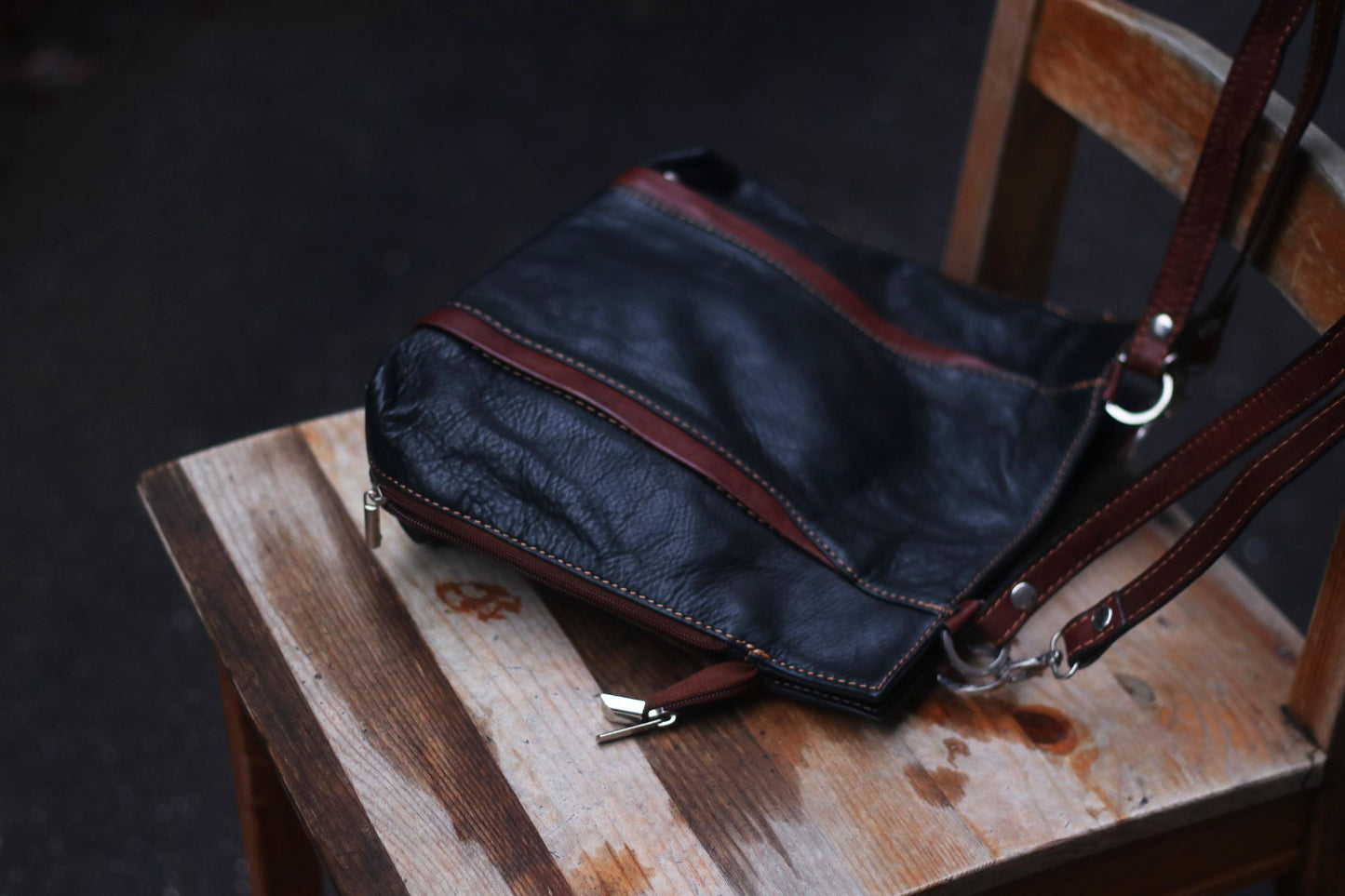 Italian Vintage Leather Crossbody Bag| 90s Handmade Black Purse with Brown Accents| Minimalist Shoulderbag with Adjustable Straps