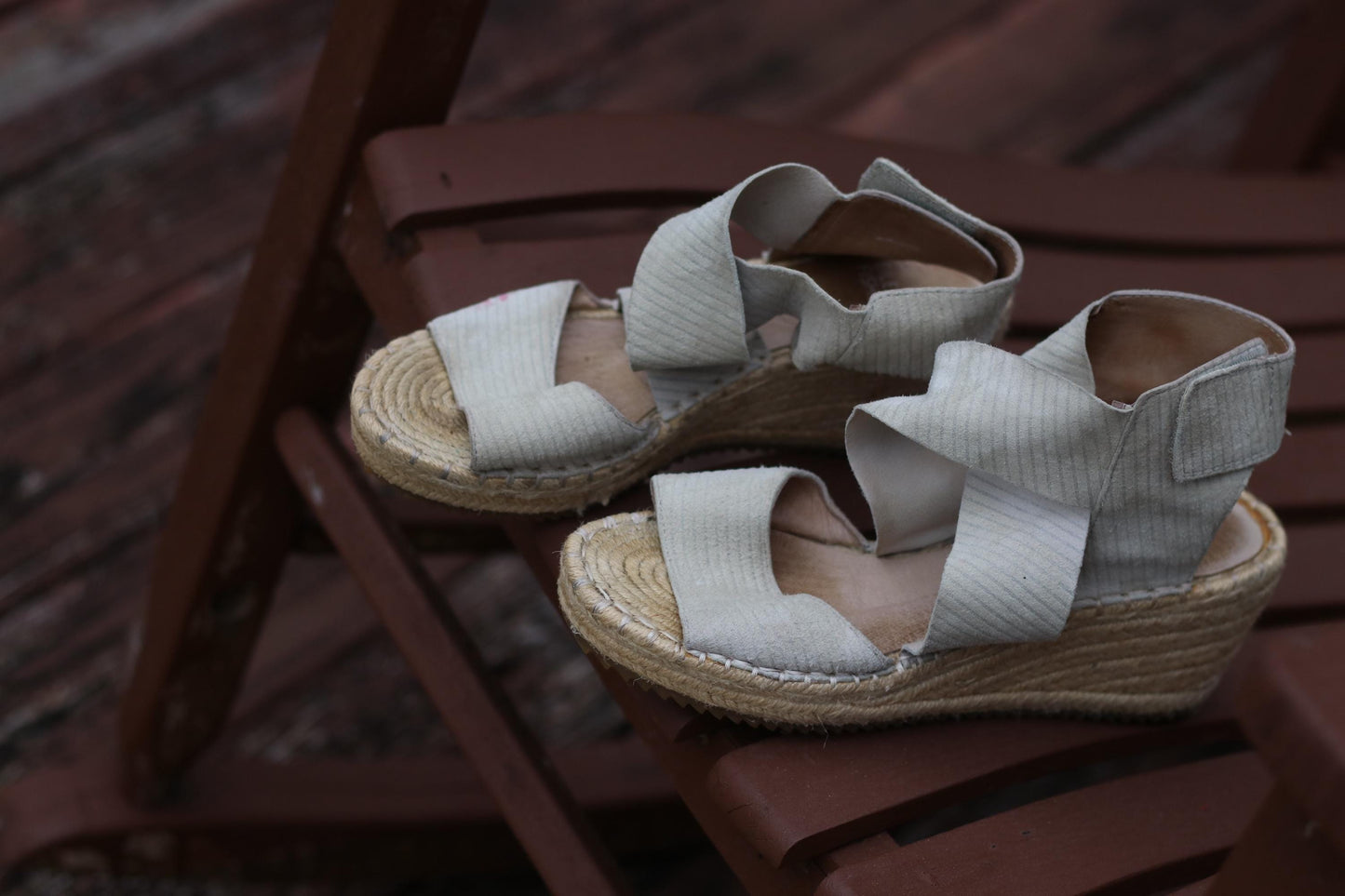 90s Eileen Fisher Wedges | Vintage Women's Cream Espadrille | Peep Toe Summer Shoes |