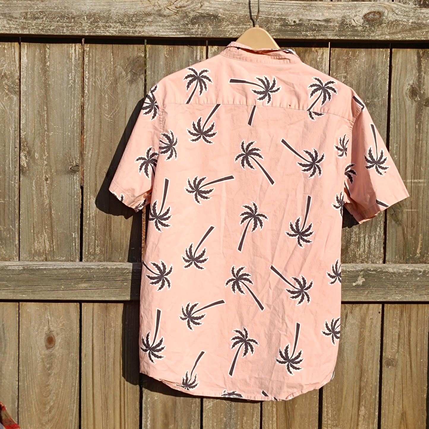 Vintage Pink Palm Tree Shirt | 90s No Boundaries Relaxed Fit Tropical Button-Up | Lightweight Summer Vacation Shirt