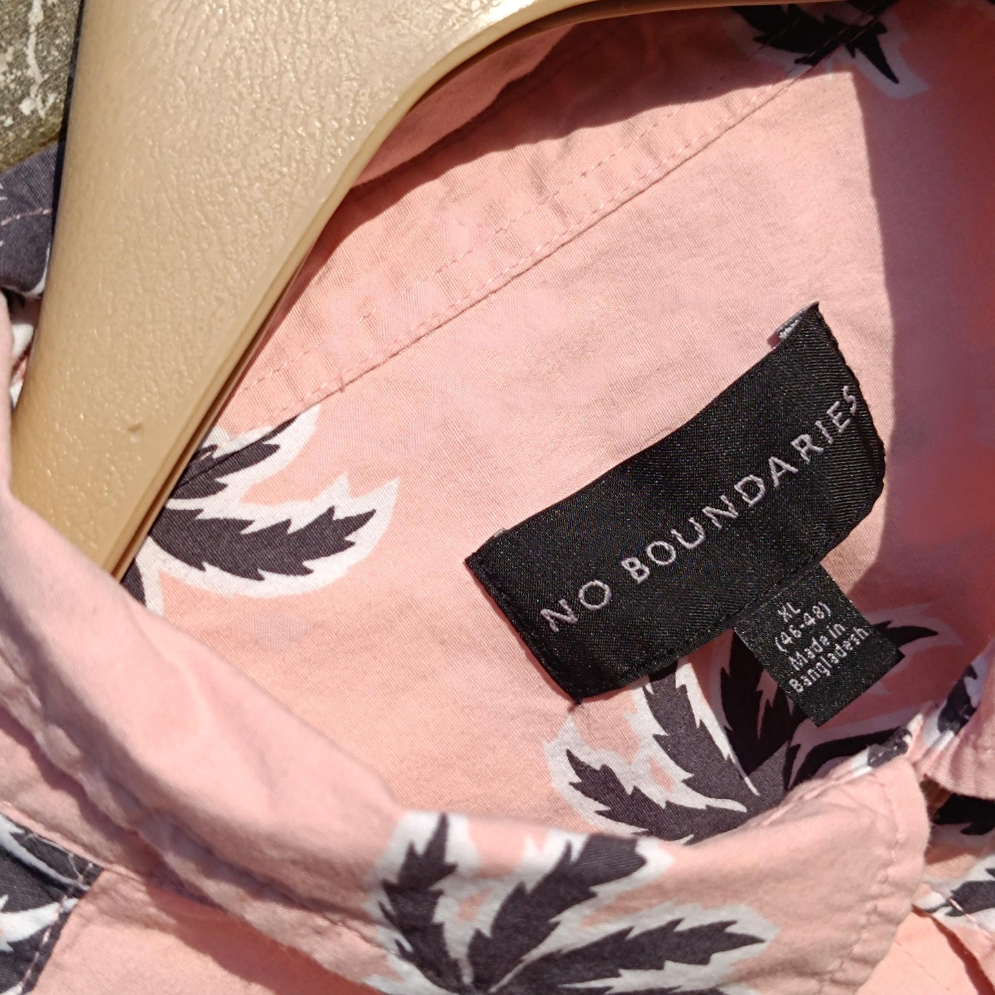 Vintage Pink Palm Tree Shirt | 90s No Boundaries Relaxed Fit Tropical Button-Up | Lightweight Summer Vacation Shirt