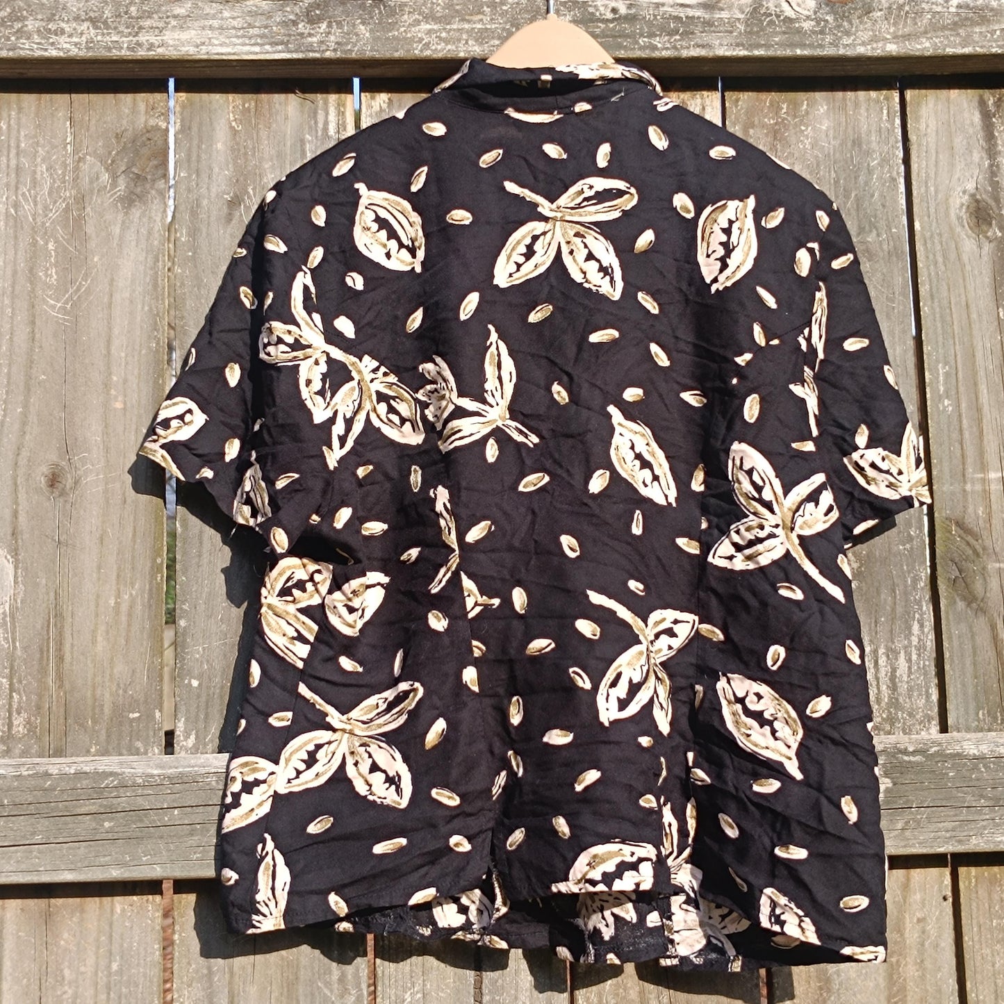 Vintage Bobbie Brooks Floral Shirt | 90s Black Summer Blouse | Festival Chic Relaxed Fit Short-Sleeve Button-Up