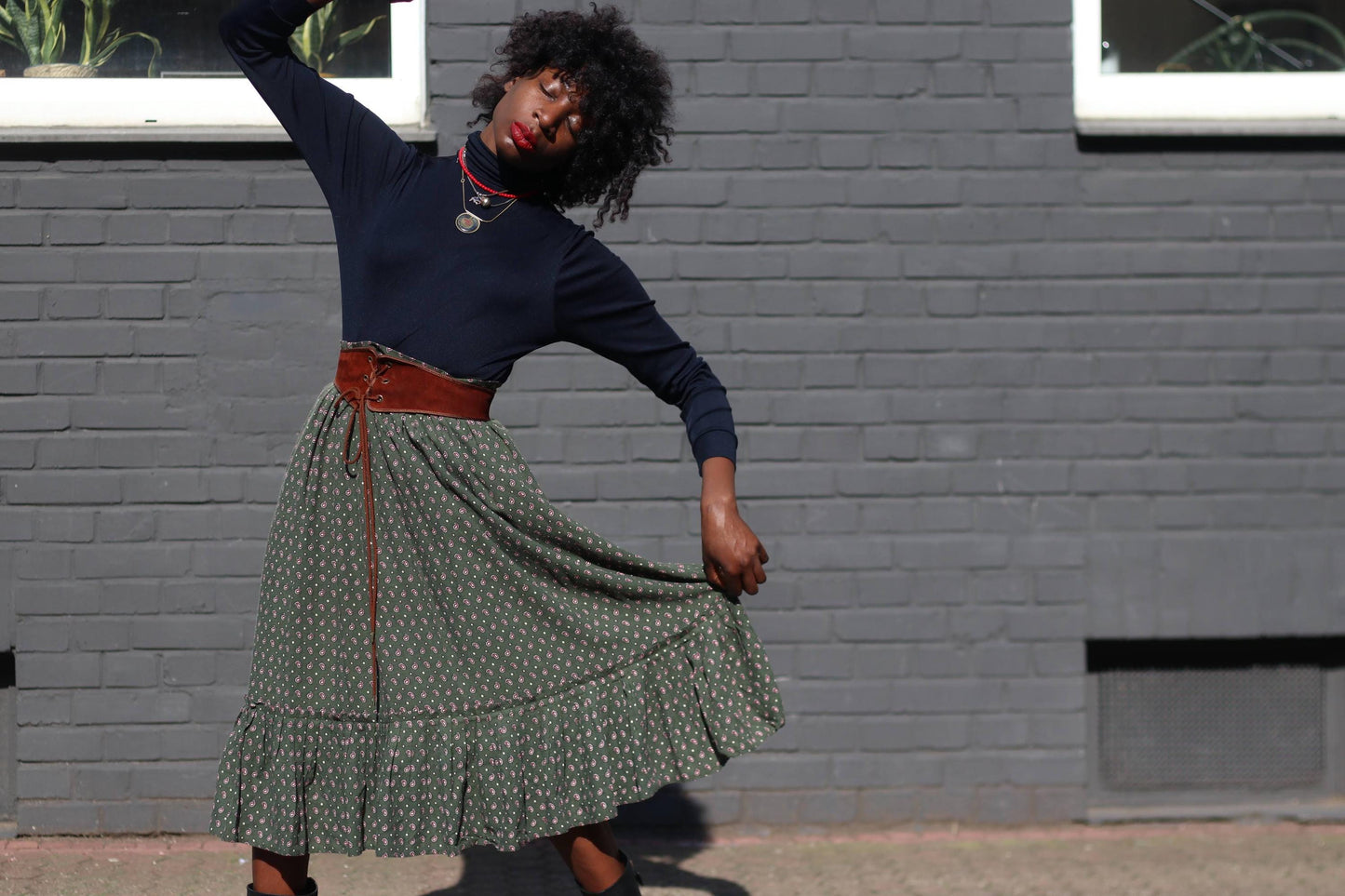 70s Boho Folk Skirt | Vintage Women's Eyedrop Print Midi Skirt | Country-Inspired Green Free-Spirit Skirt | Cottagecore Ruffle Hem Festival