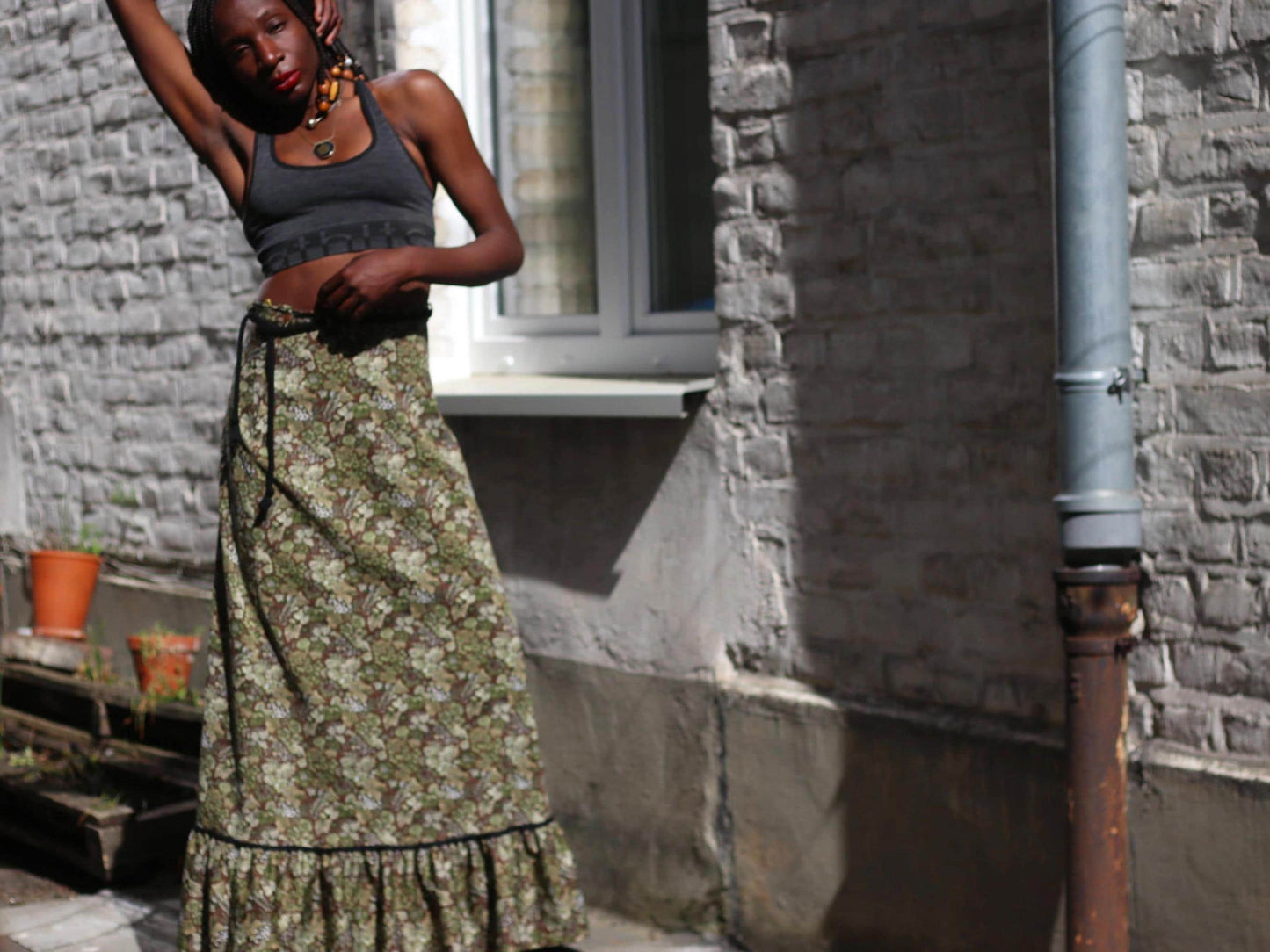Vintage Floral Prairie Maxi Skirt with Woven Belt| Boho Chic Country Style Size Xs-S