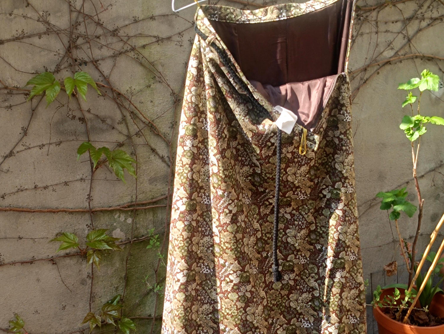 Vintage Floral Prairie Maxi Skirt with Woven Belt| Boho Chic Country Style Size Xs-S