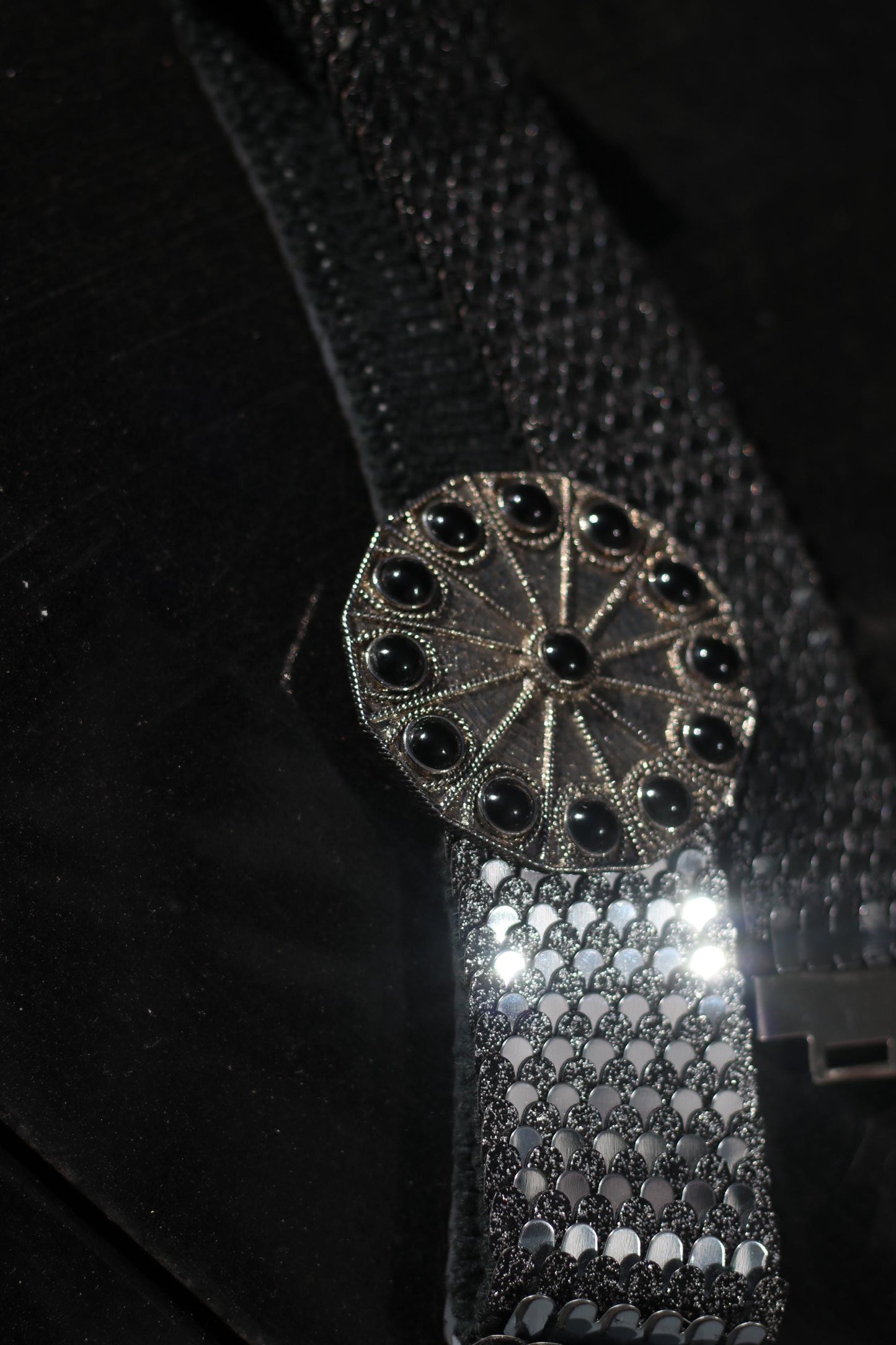 Vintage Metallic 80s Waist Belt with Black Stone Buckle | Statement Reflective Scale Texture | Disco Glam Party Accessory