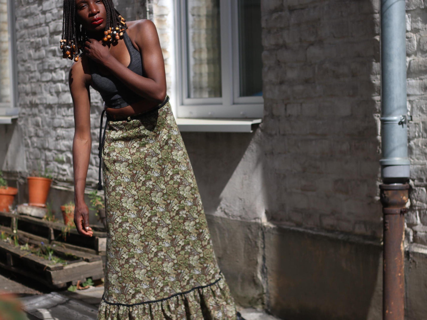 Vintage Floral Prairie Maxi Skirt with Woven Belt| Boho Chic Country Style Size Xs-S