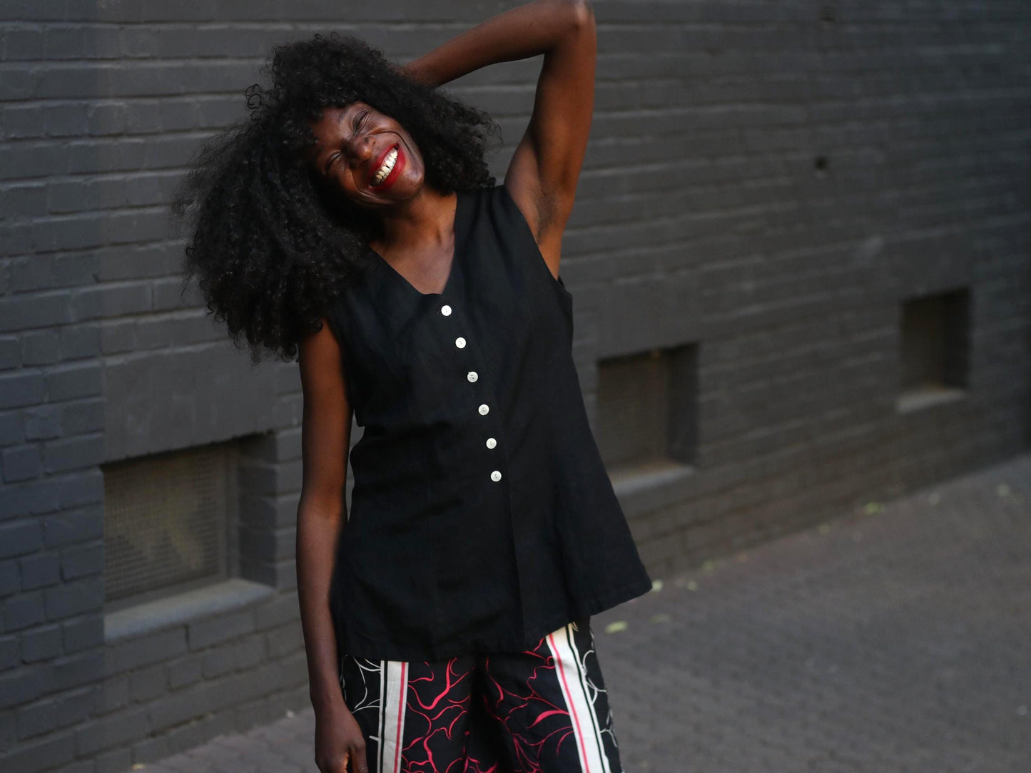 Vintage Black Linen Blend Vest Top | Minimalist Sleeveless Button Down | Linen Shirt Women | Summer Layering Staple | XS S M